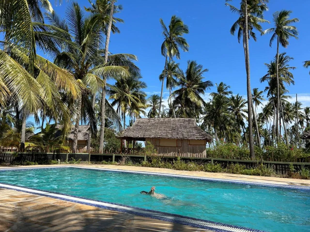Swimming pool in Barry's Beach Resort