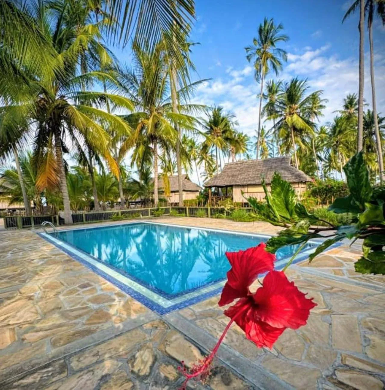 Swimming pool in Barry's Beach Resort