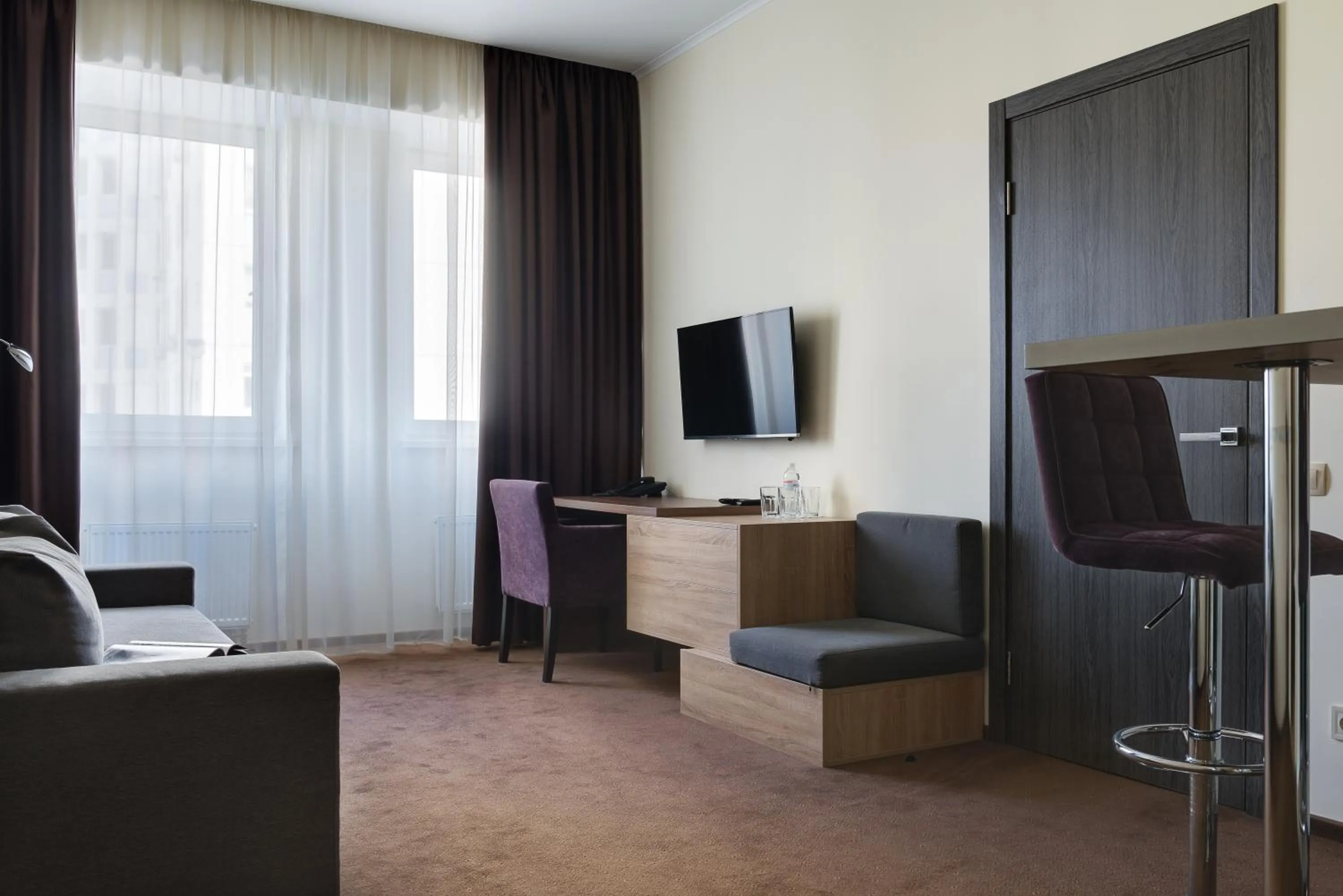 Living room in Twin Apart Hotel