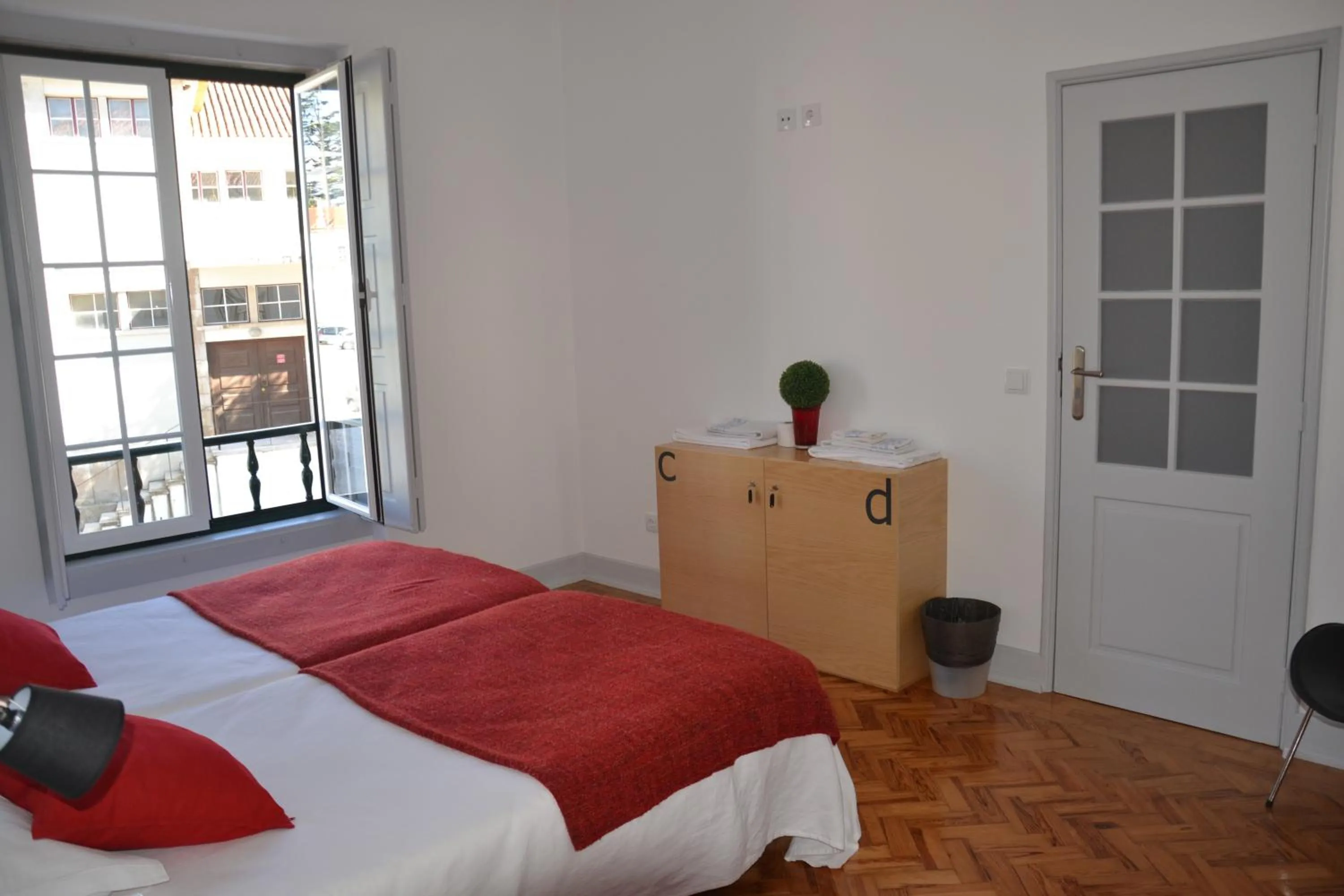 Photo of the whole room, Bed in Hostel Rossio Alcobaça