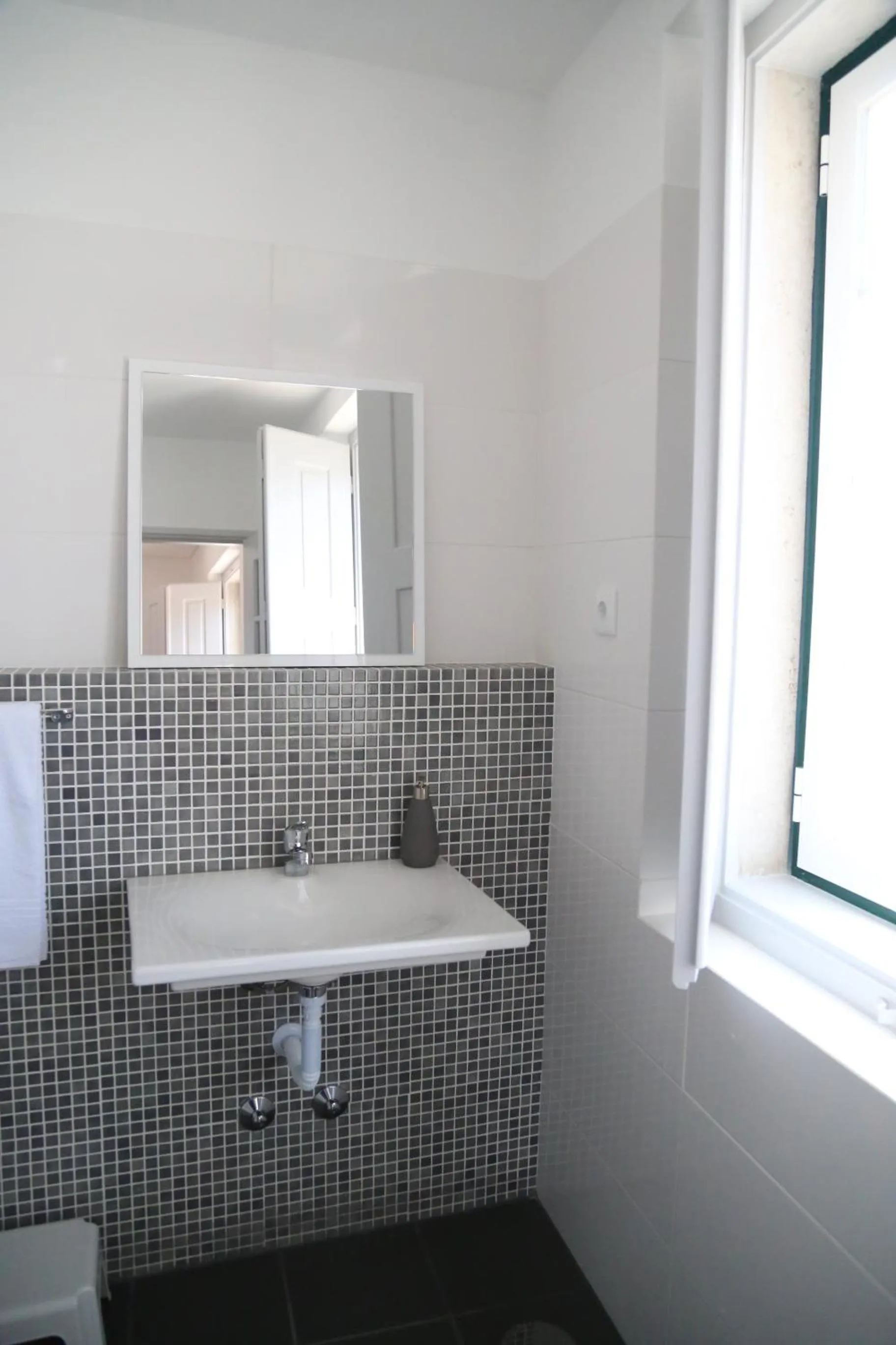 Bathroom in Hostel Rossio Alcobaça