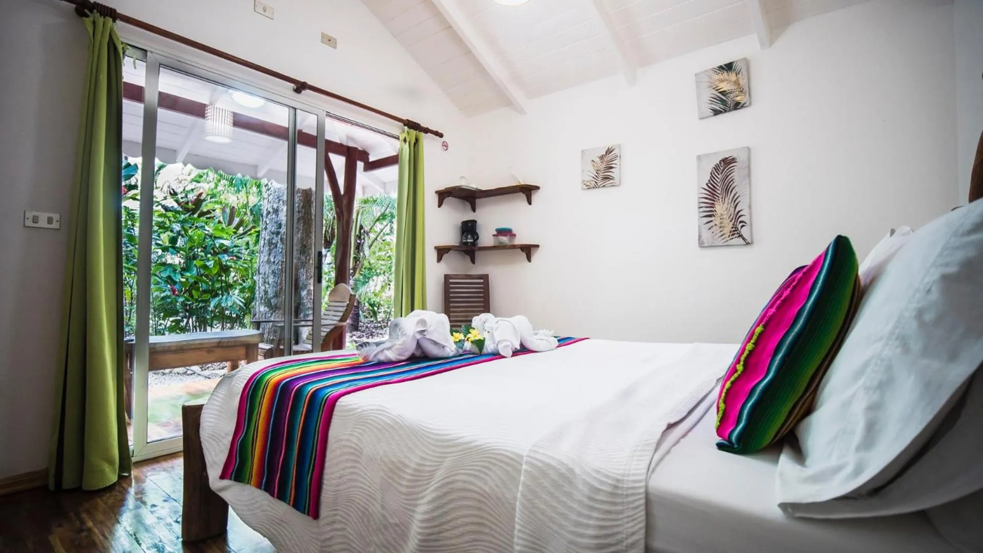 Bedroom, Bed in Hotel El Pequeño Gecko Verde