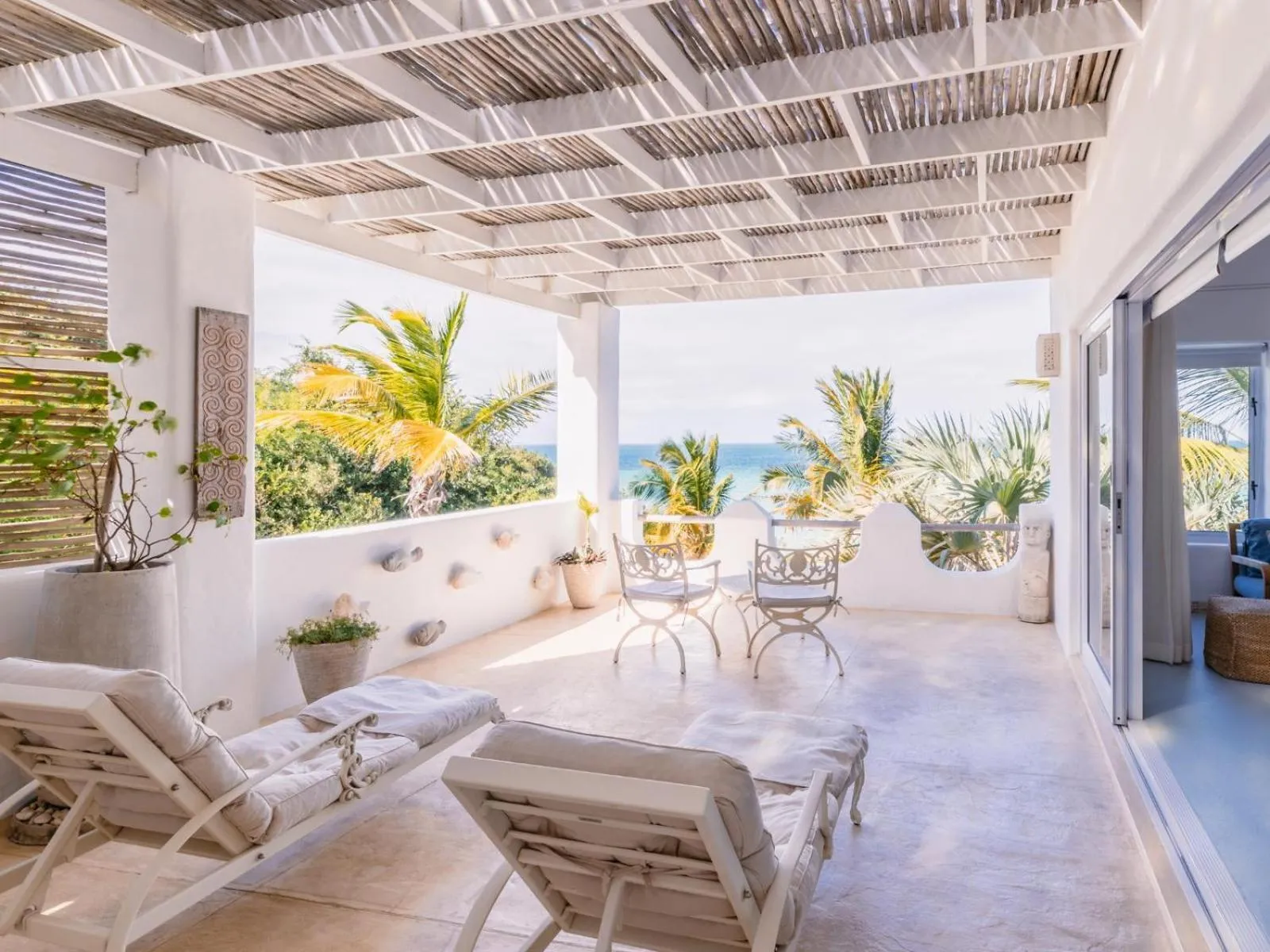 Patio in Villa Santorini