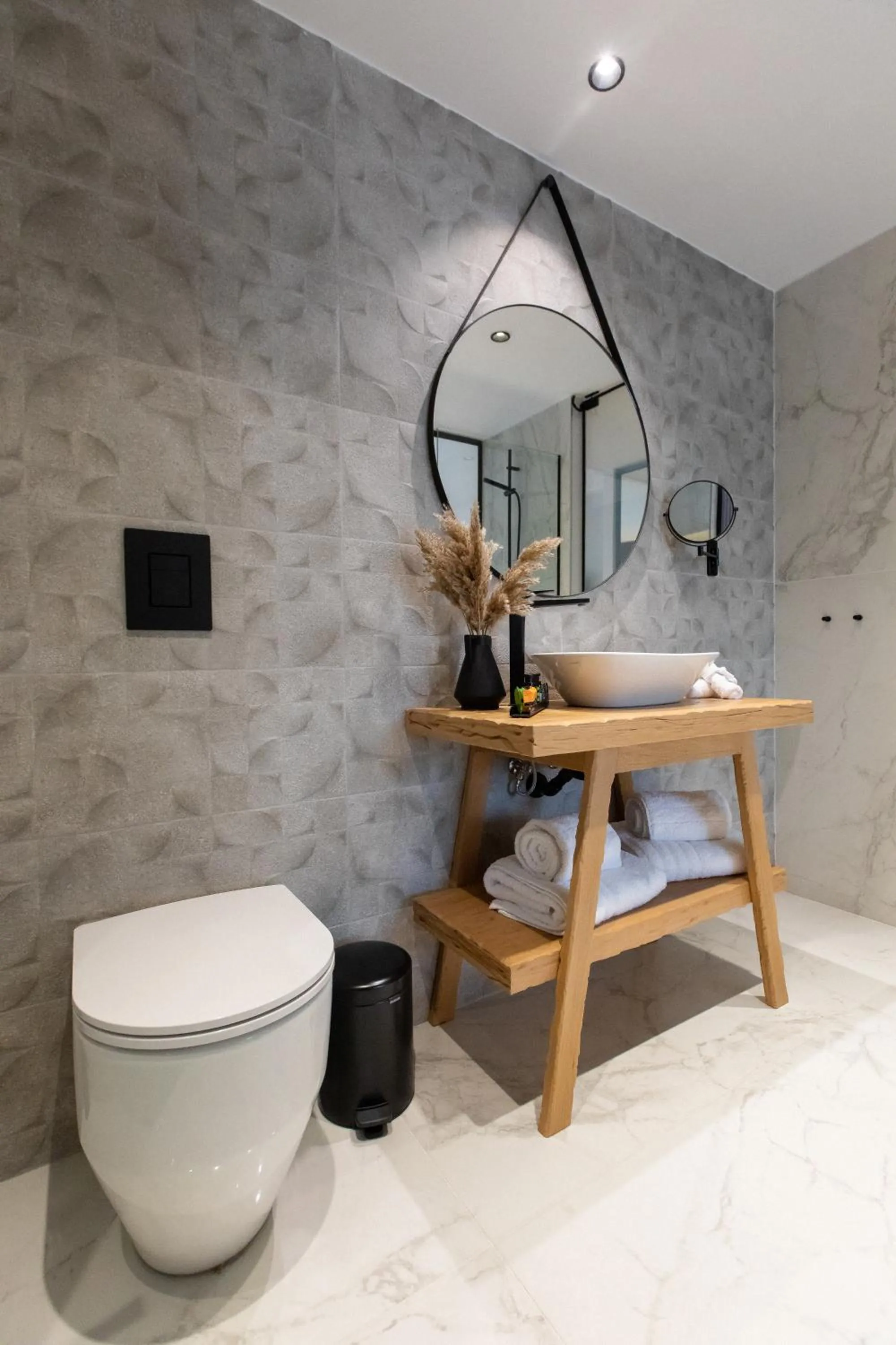 Toilet in Old Port Hotel