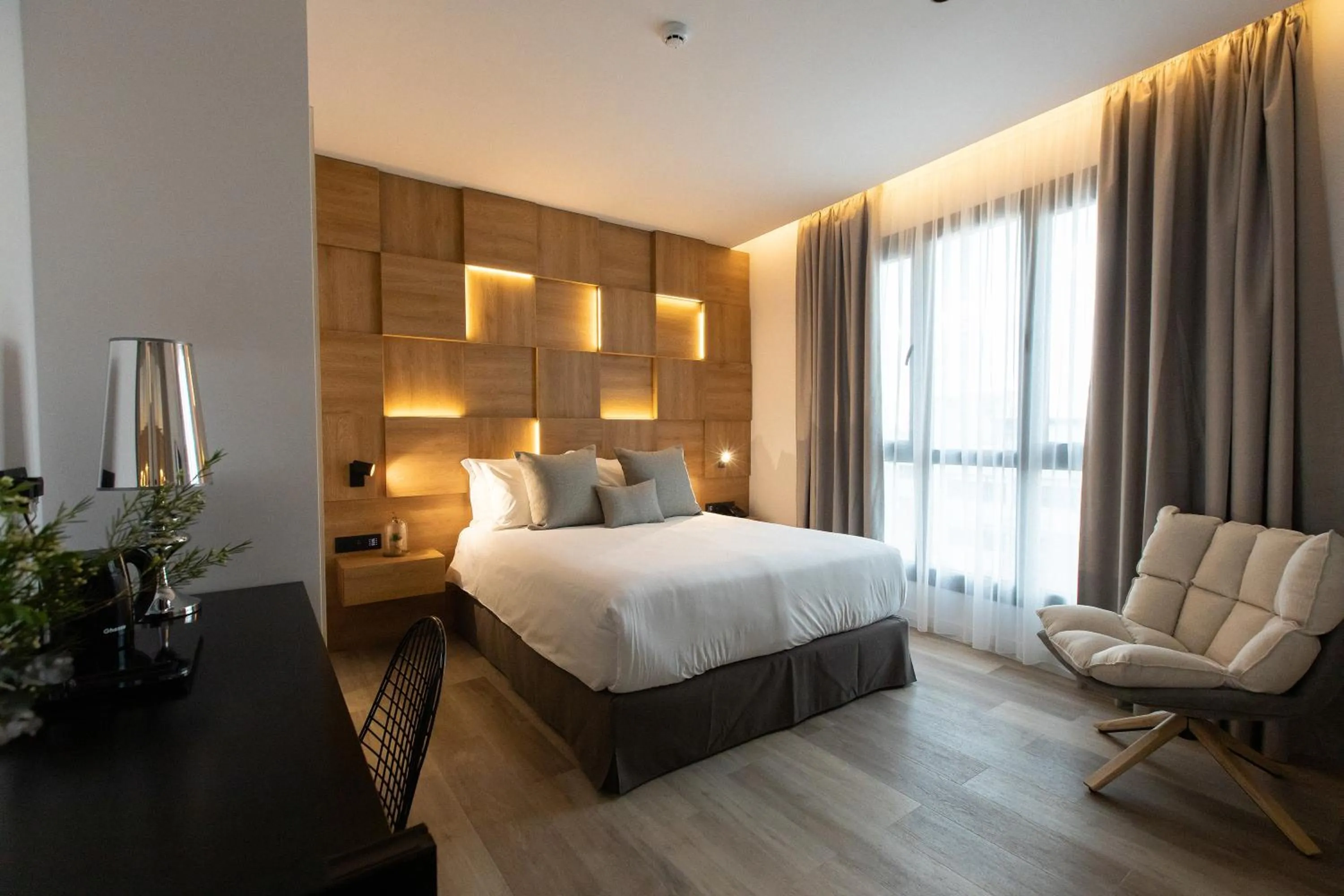 Bed in Old Port Hotel