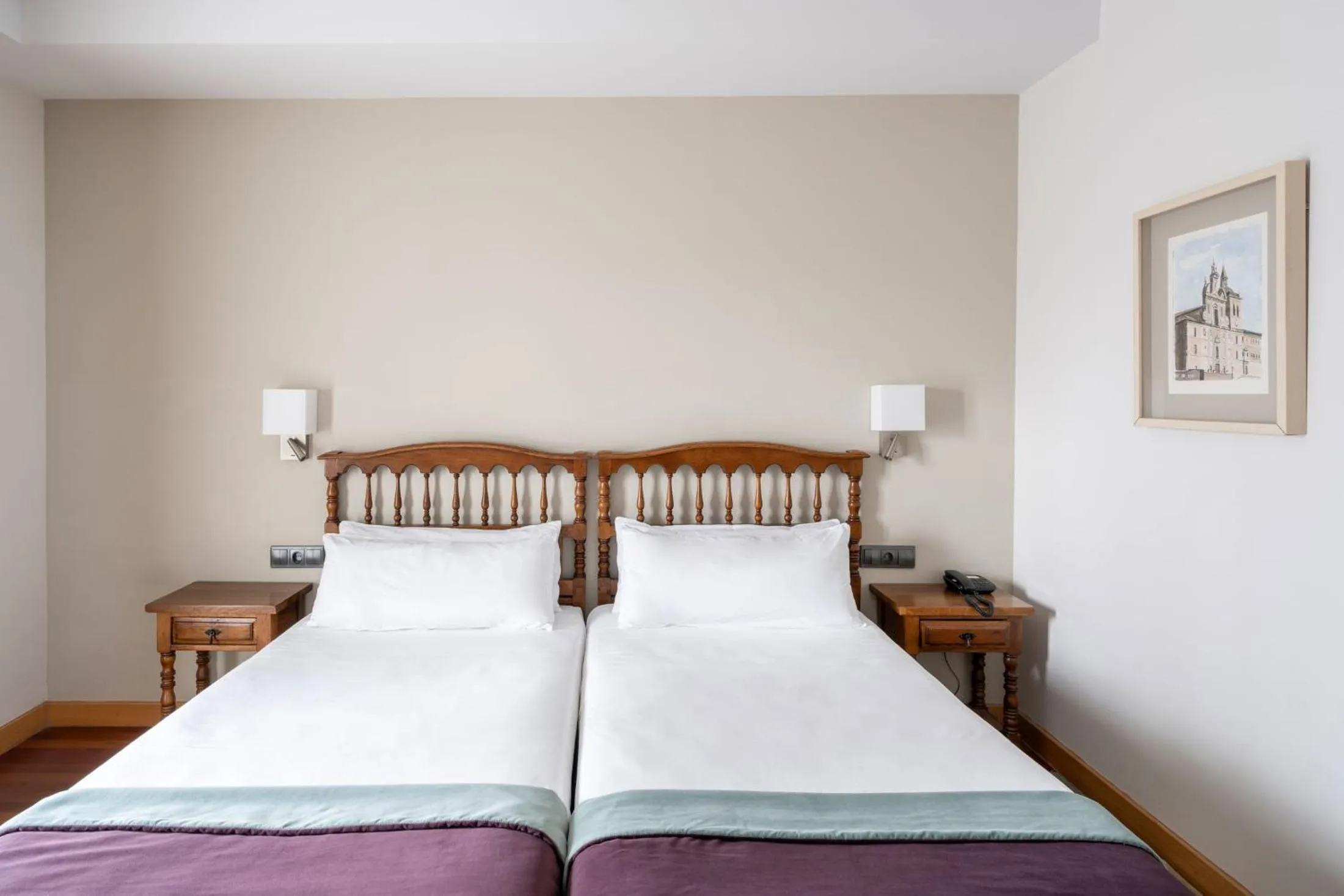 Bedroom, Bed in Parador de Villafranca del Bierzo