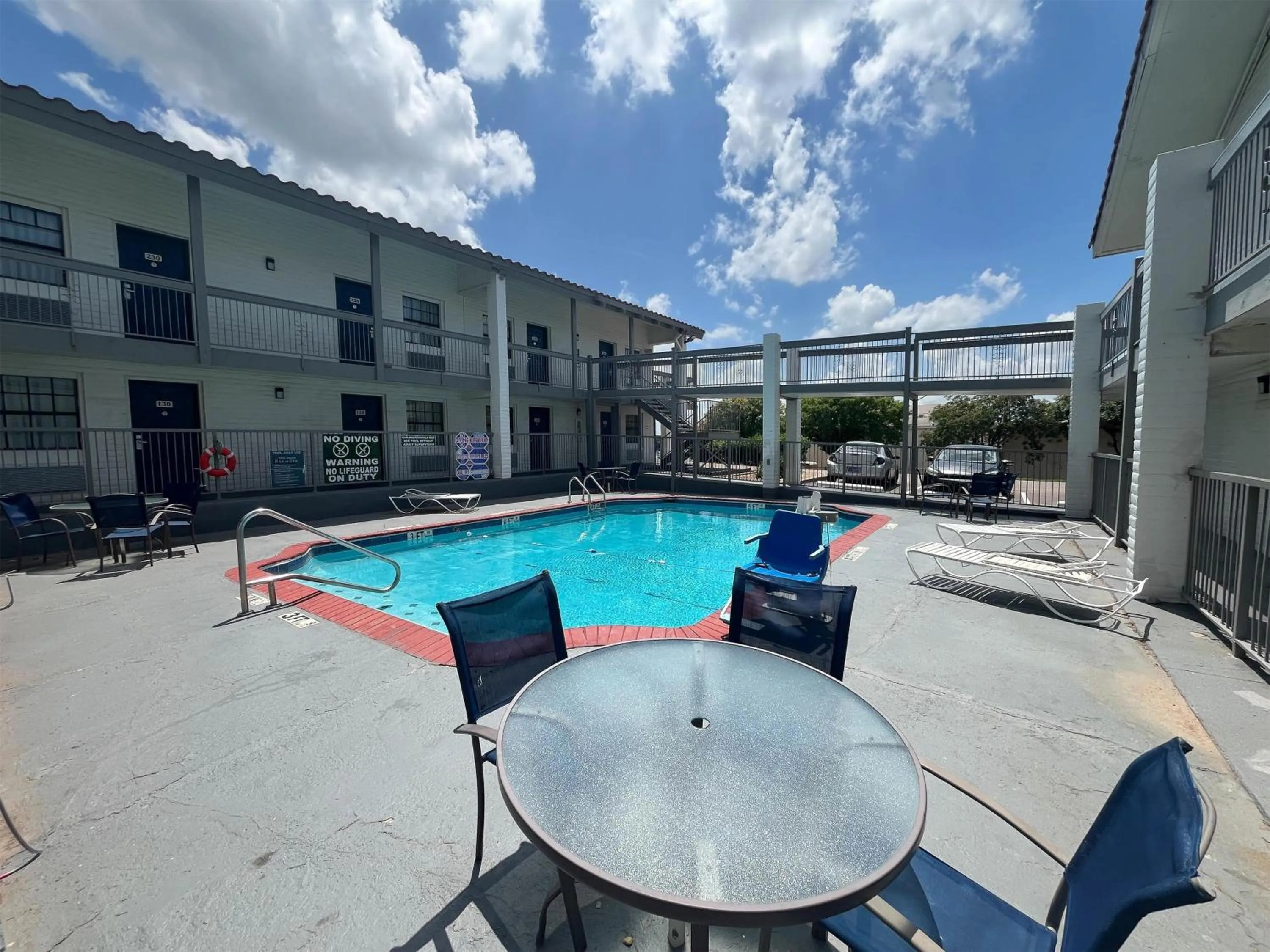 Pool view in Studio 6 Suites Euless, TX – DFW West