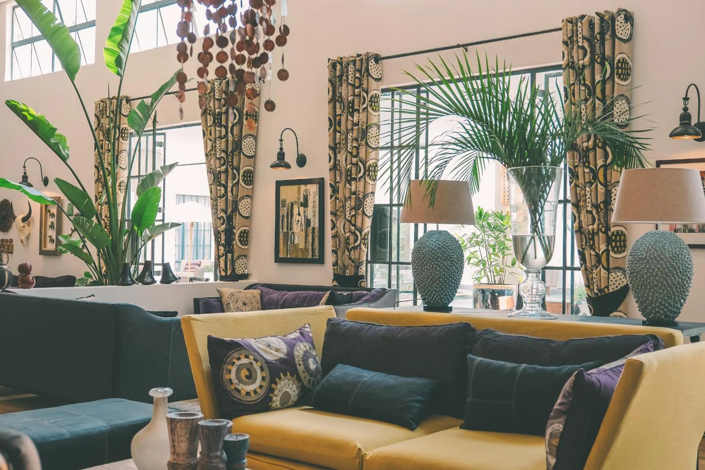 Lounge or bar in Latitude 15 Degrees