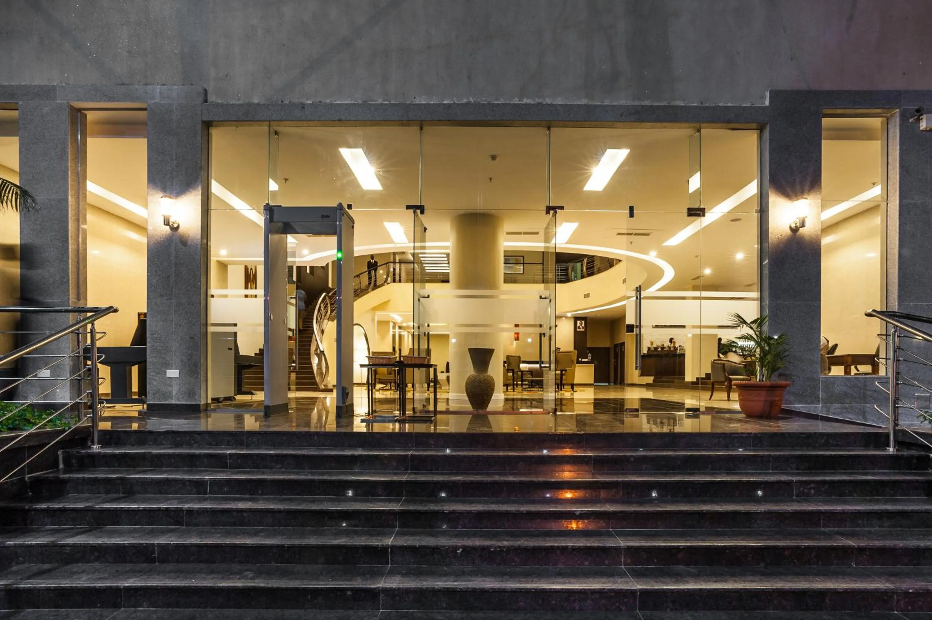 Facade/entrance in Acacia Premier Hotel