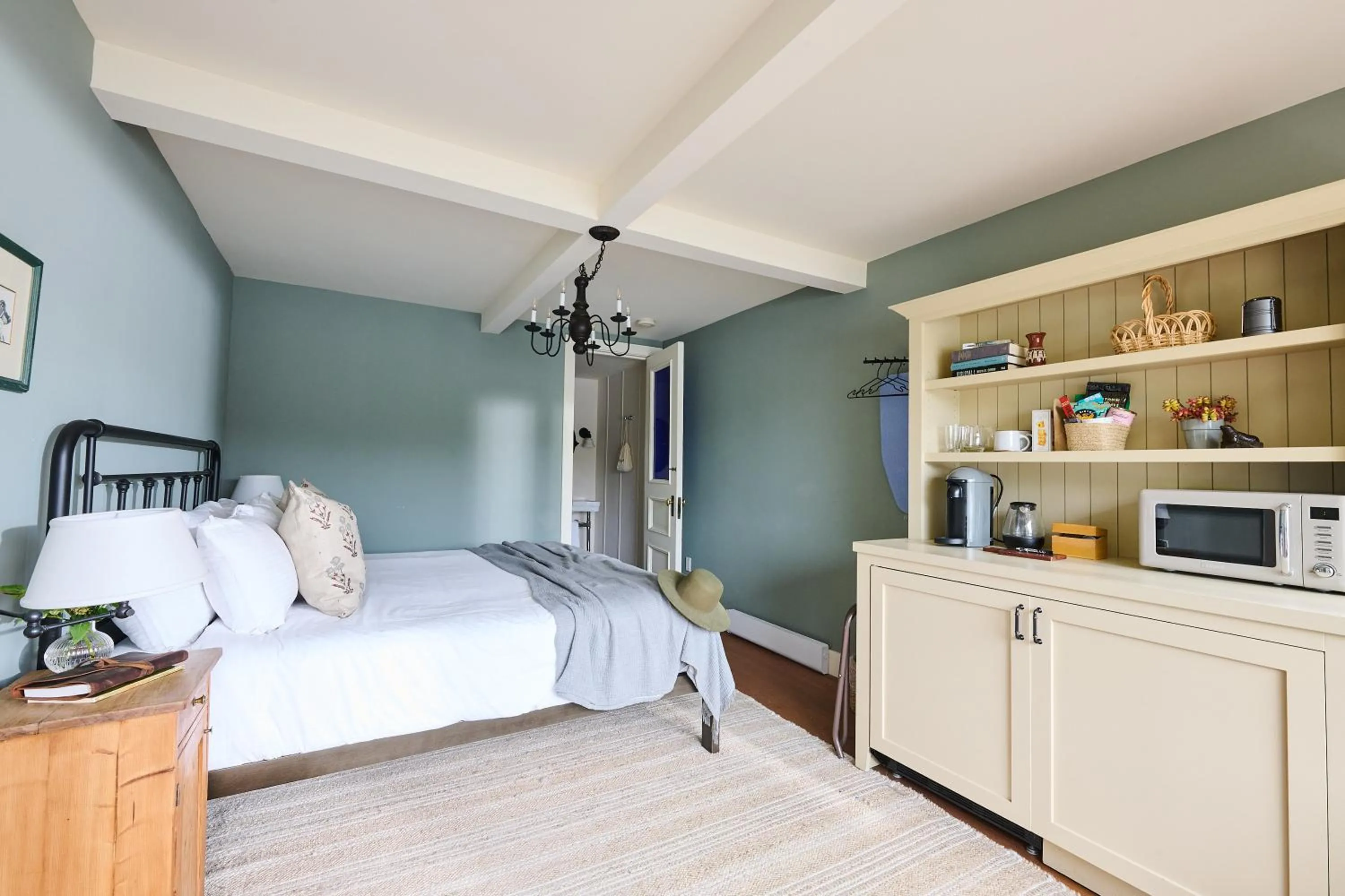 Bed in Madeira House