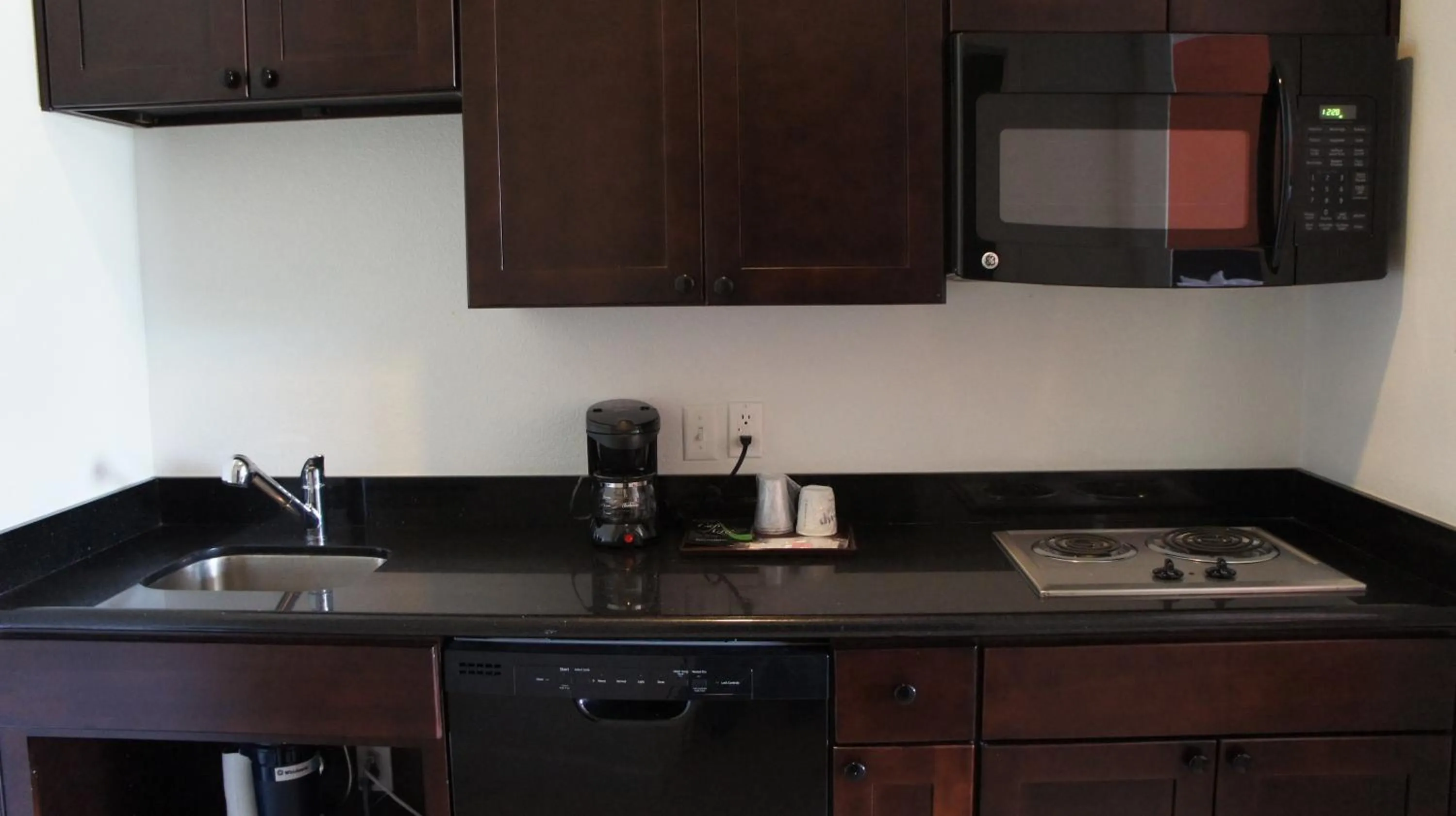 Living room in Lux Inn and Suites