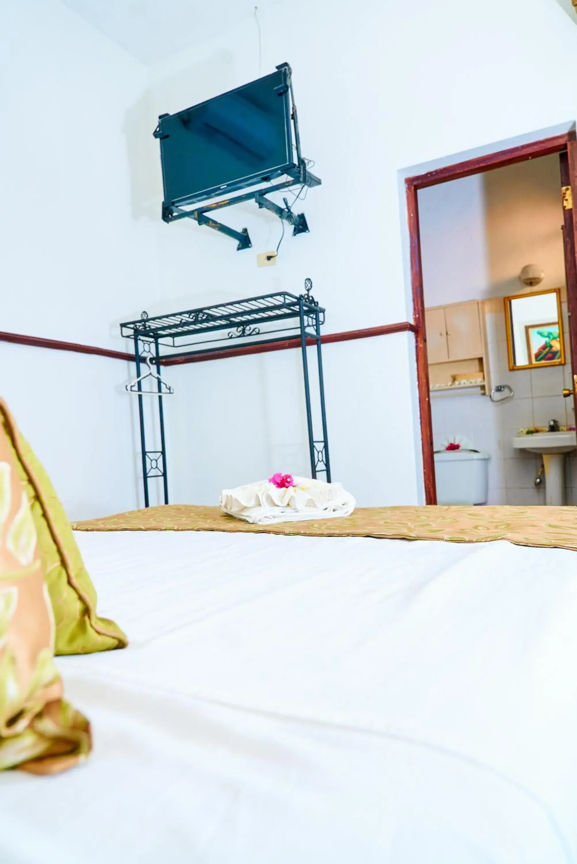 Triple Room in Hotel Los Balcones Leon Triple Room in Hotel Los Balcones Leon