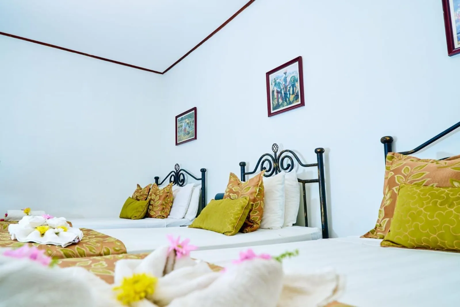 Bedroom, Bed in Hotel Los Balcones Leon