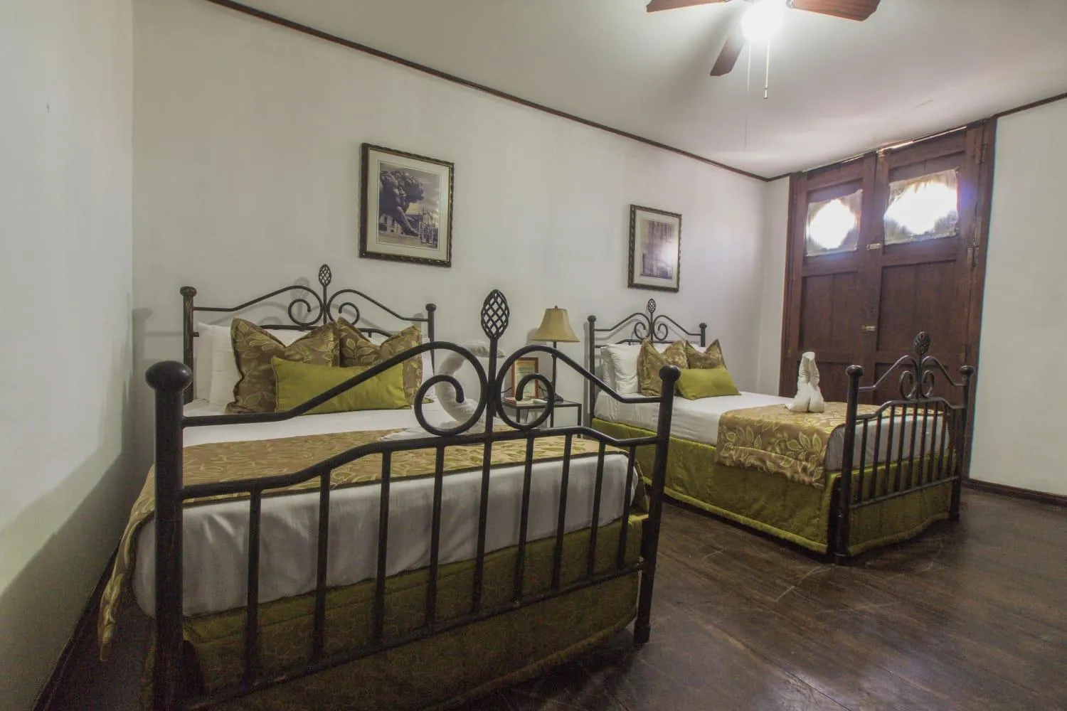 Double or Twin Room in Hotel Los Balcones Leon