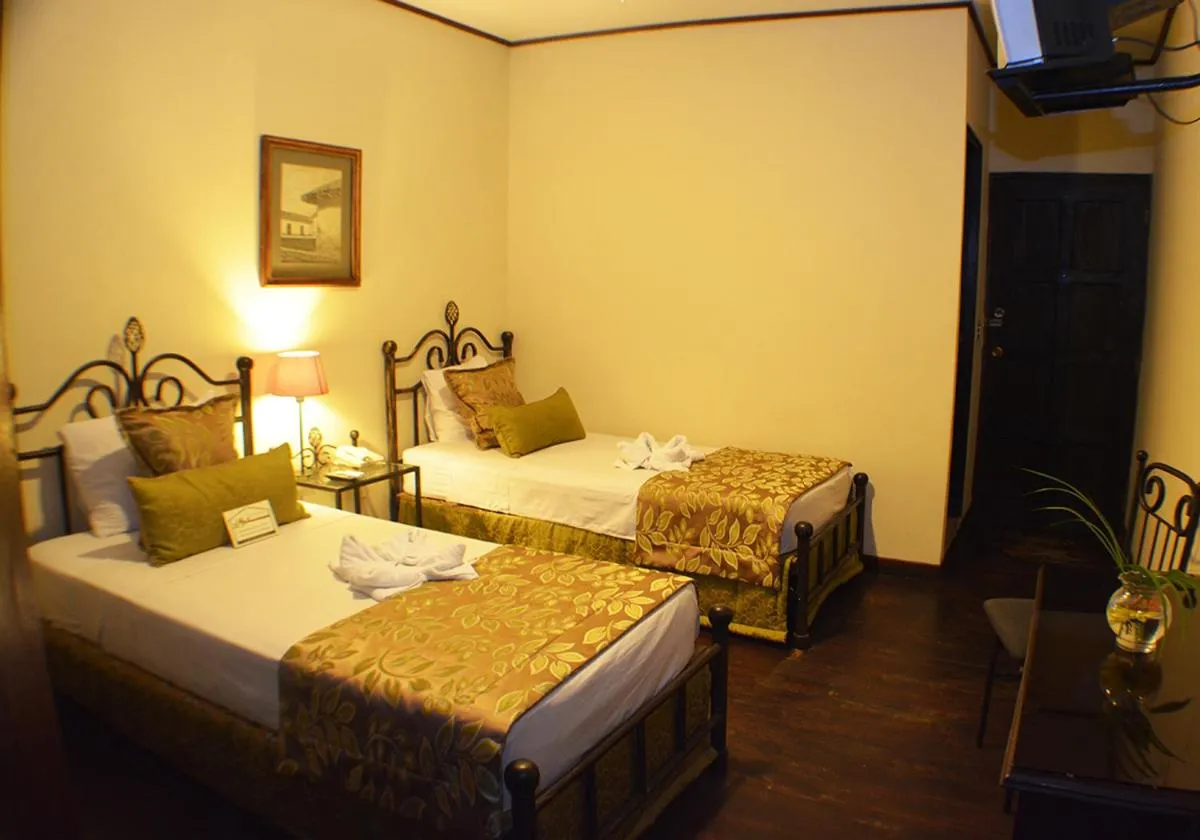 Photo of the whole room, Bed in Hotel Los Balcones Leon