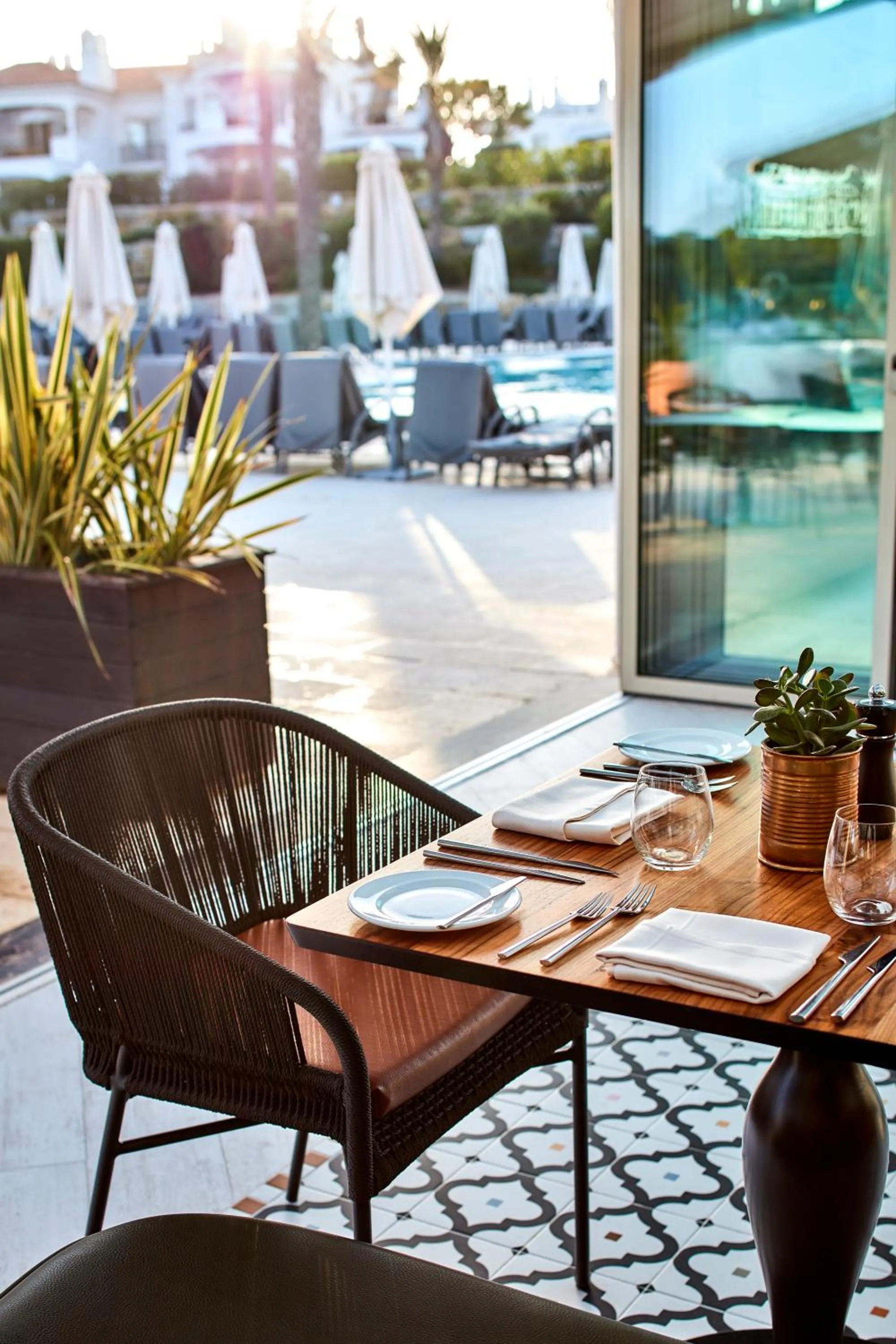 Restaurant/places to eat in Dunas Douradas Beach Club