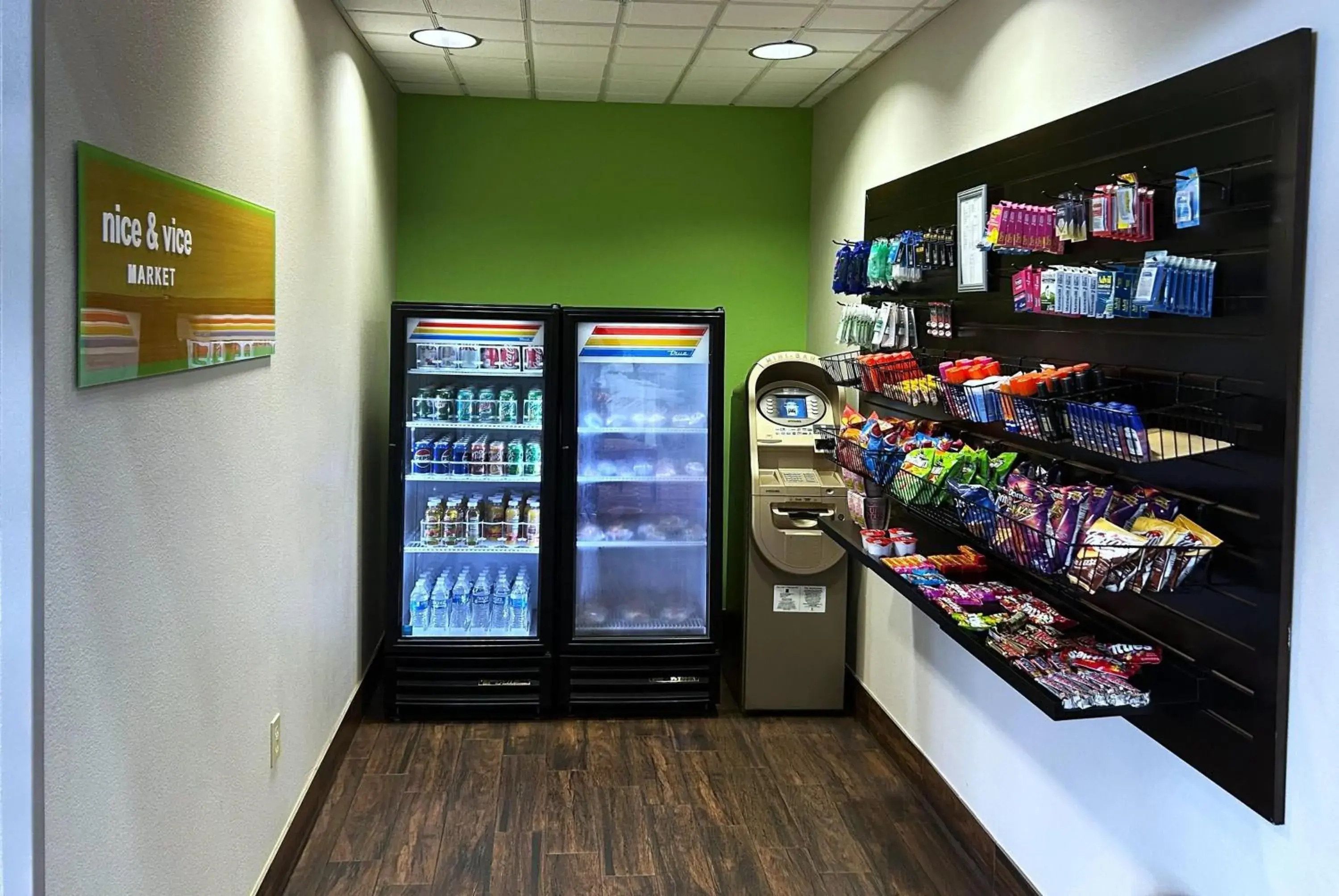 Food and drinks in Wyndham Garden Lancaster CA Food and drinks in Wyndham Garden Lancaster CA