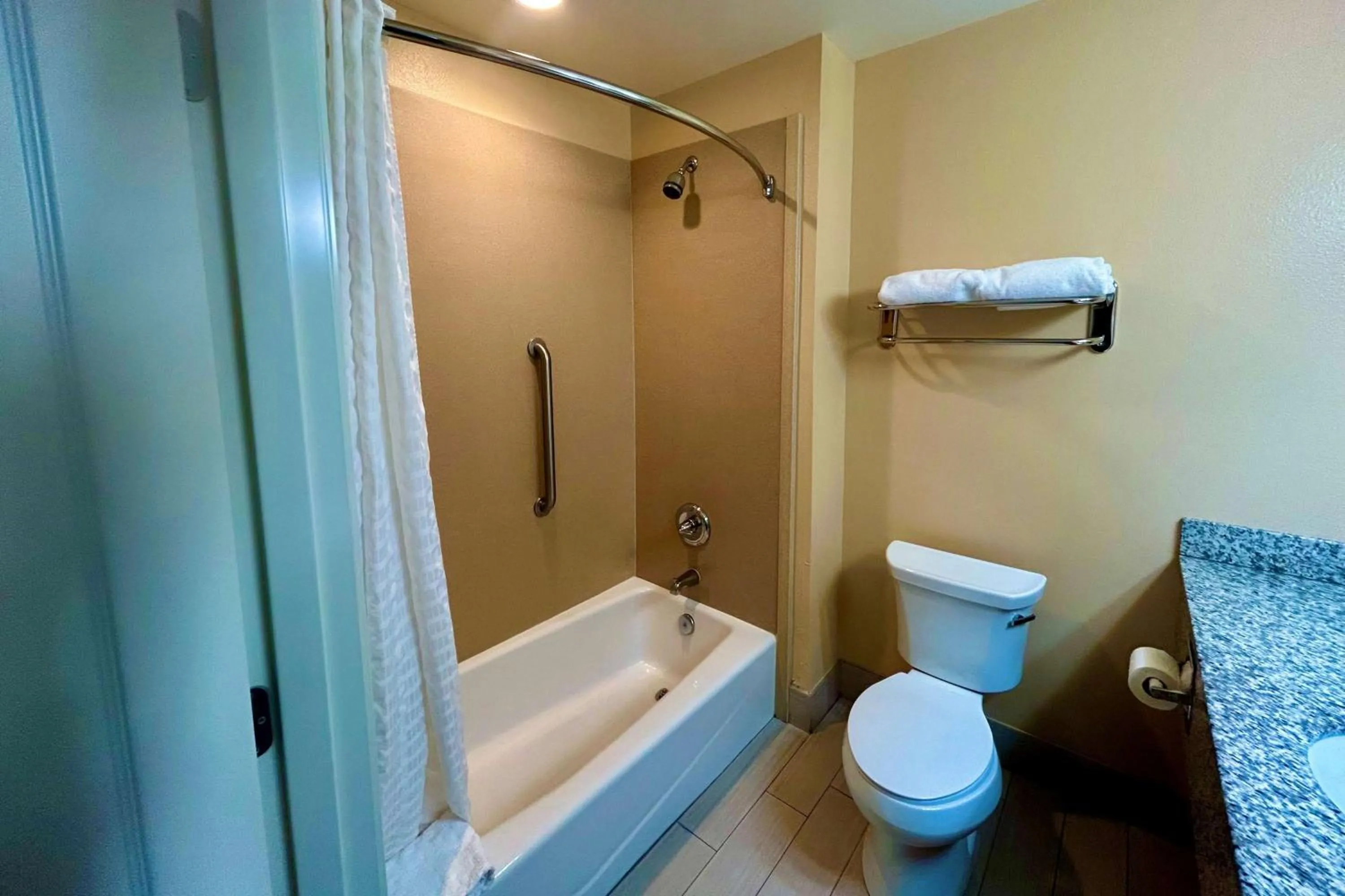 Bathroom in Best Western Plus Desert Poppy Inn