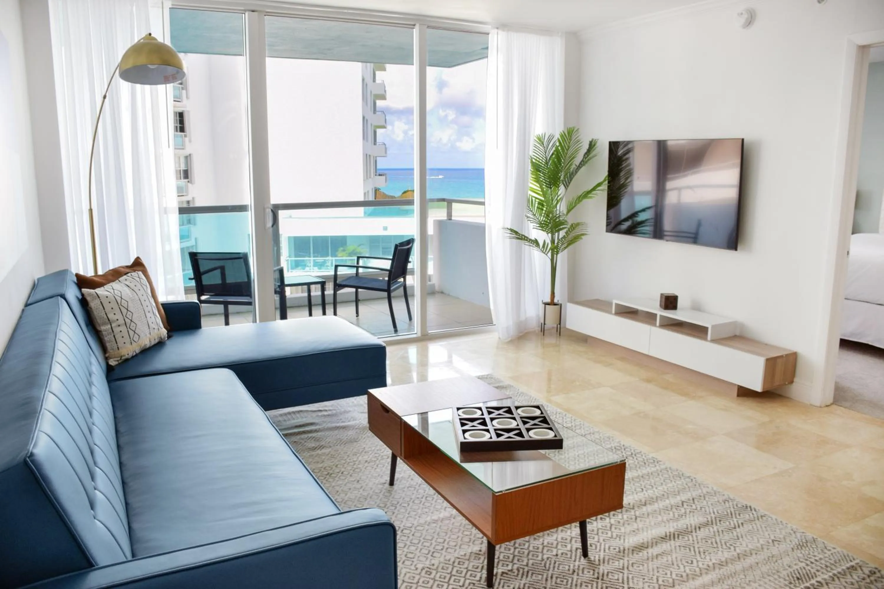 Living room in Seacoast Suites on Miami Beach