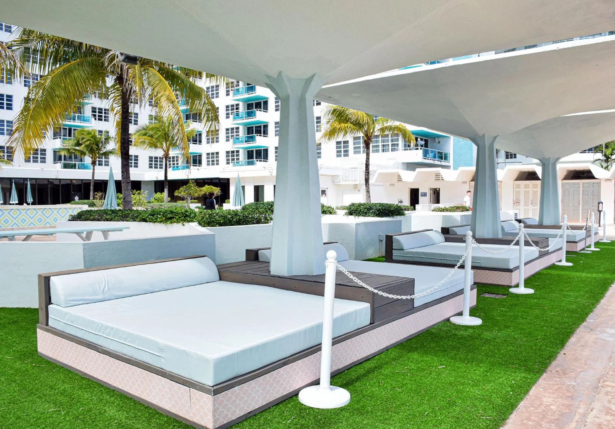 Area and facilities in Seacoast Suites on Miami Beach