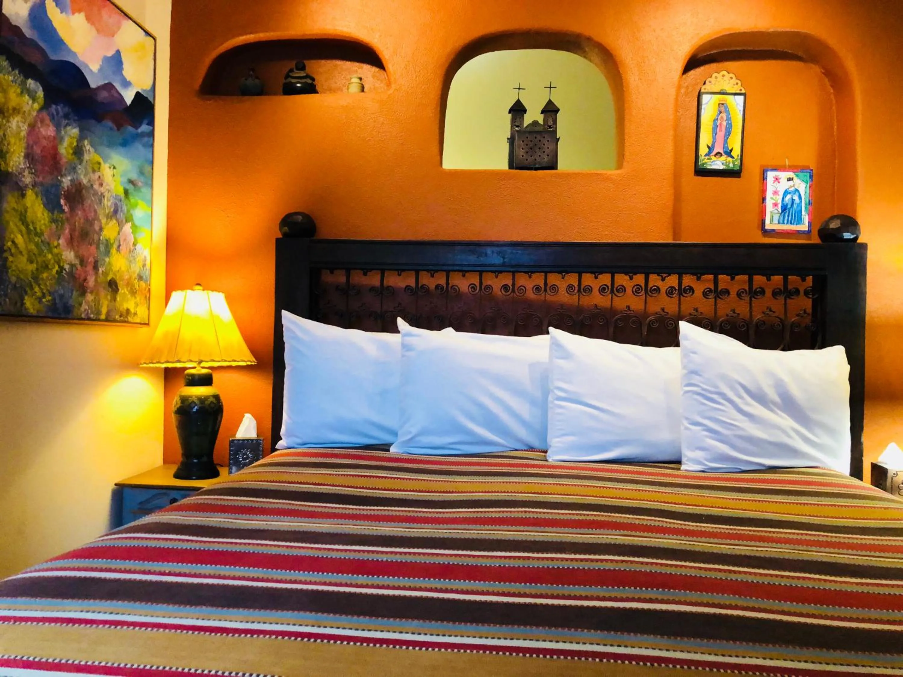 Bed in Santa Fe Bed & Breakfast