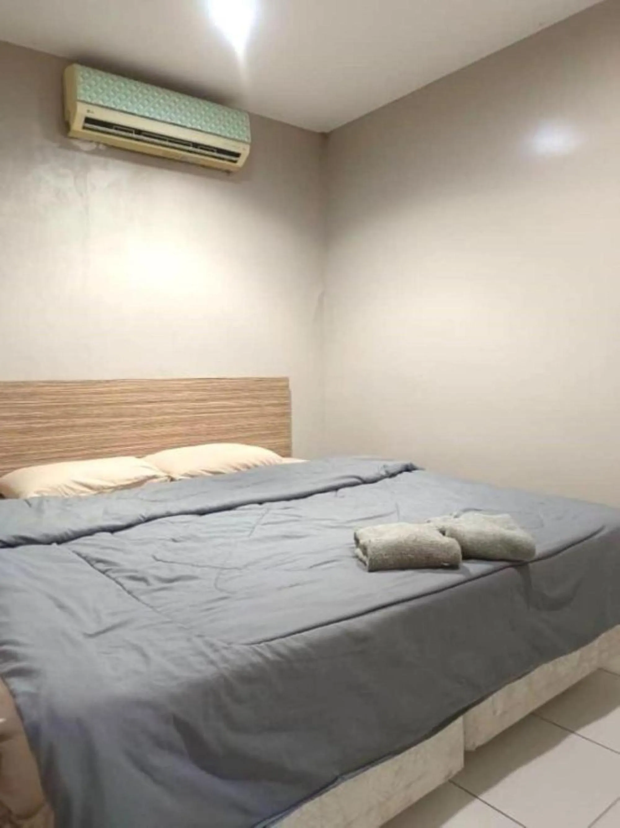 Bed in KL2F Empire Hotel & Apartment