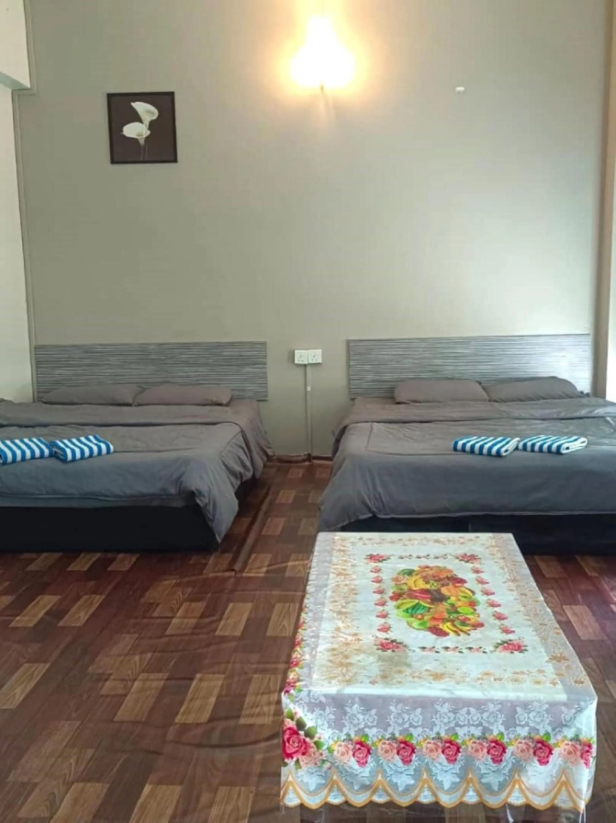 Bed in KL2F Empire Hotel & Apartment