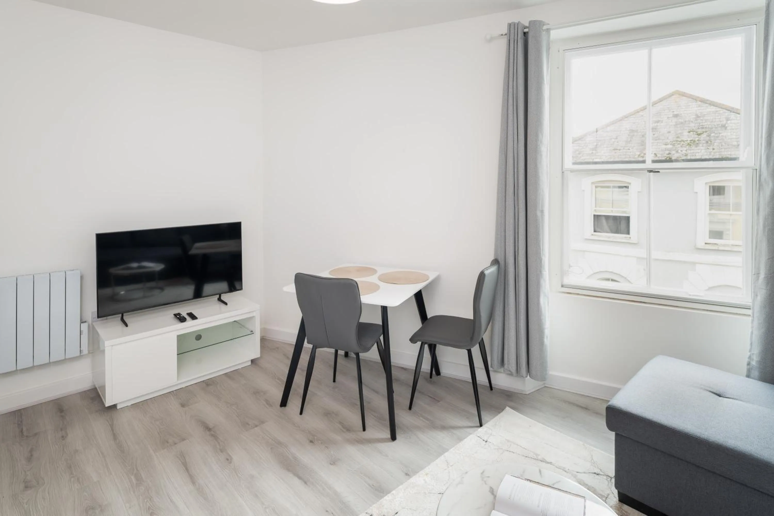 TV and multimedia in Trehawke House