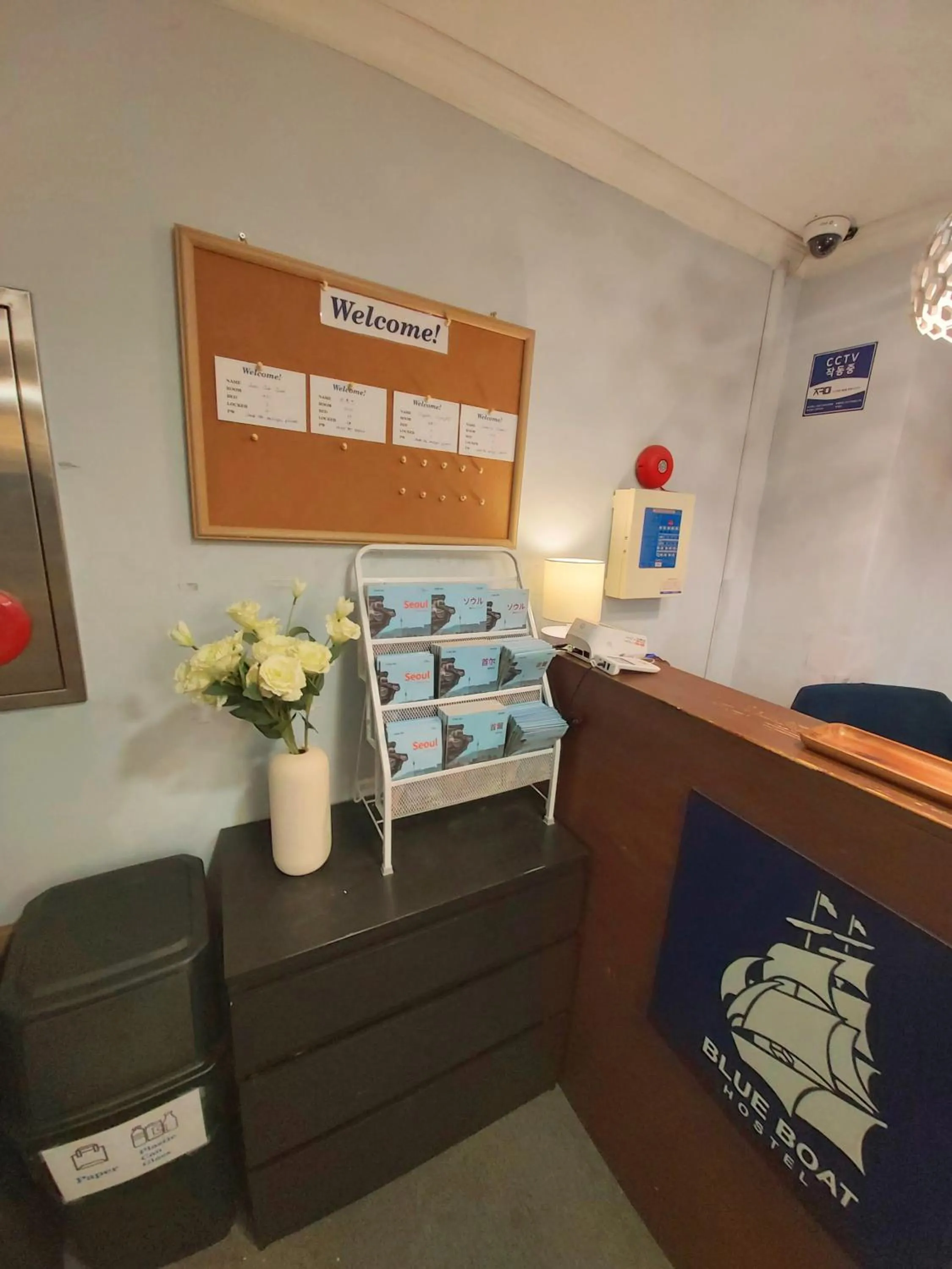 Lobby or reception in Blue Boat Hostel Myeongdong