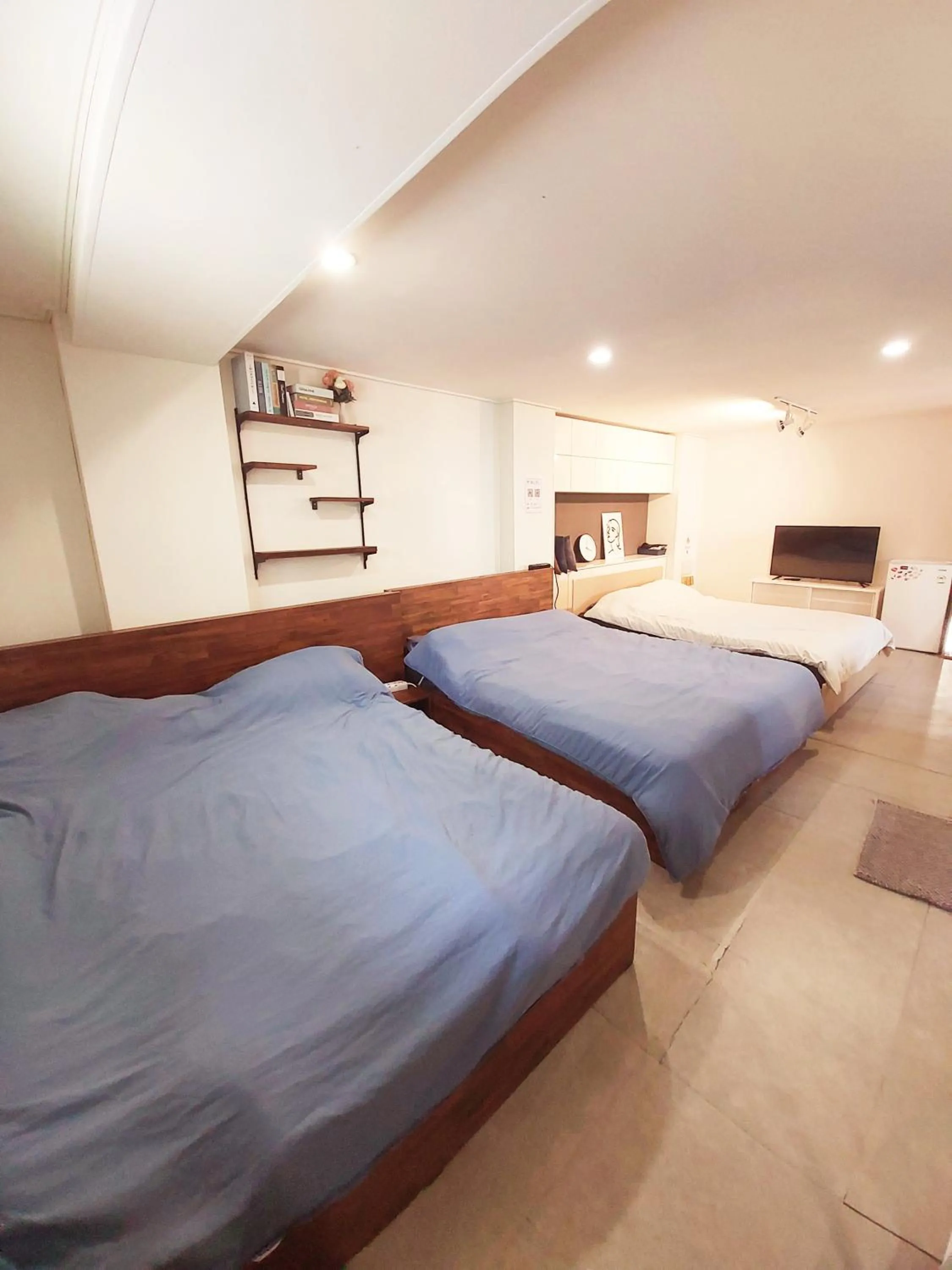 Bed in Blue Boat Hostel Myeongdong