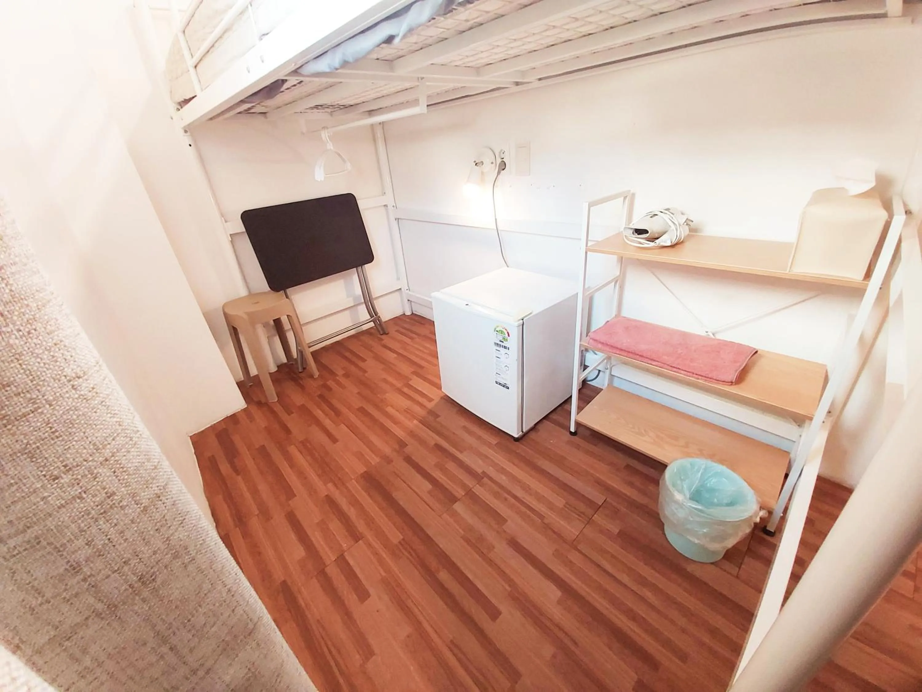 Photo of the whole room, Bed in Blue Boat Hostel Myeongdong