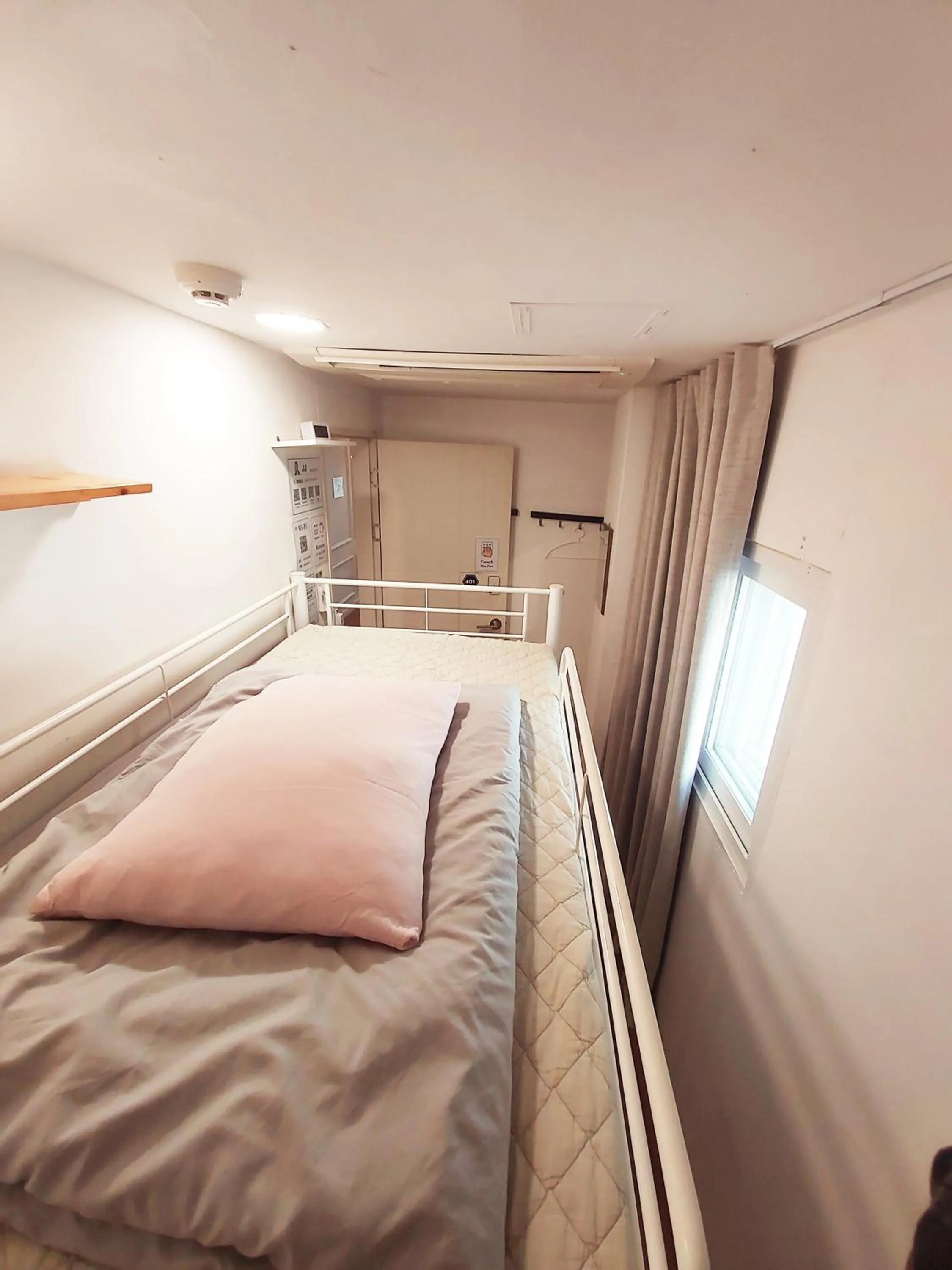 Bedroom, Bed in Blue Boat Hostel Myeongdong
