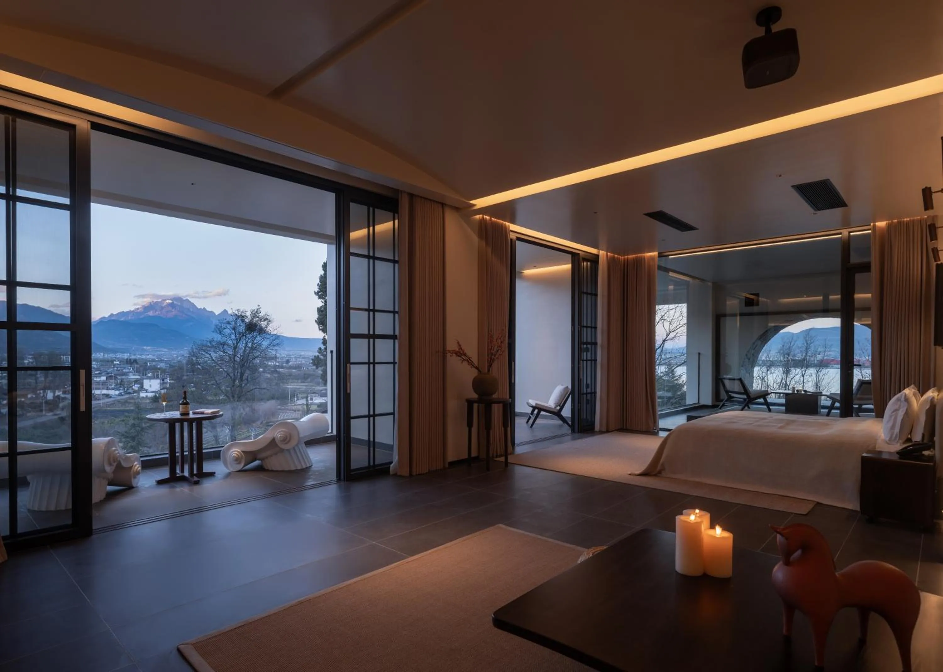 Bed in Lijiang jijian Xiangwang SOOOAN Luxury Resort Hotel