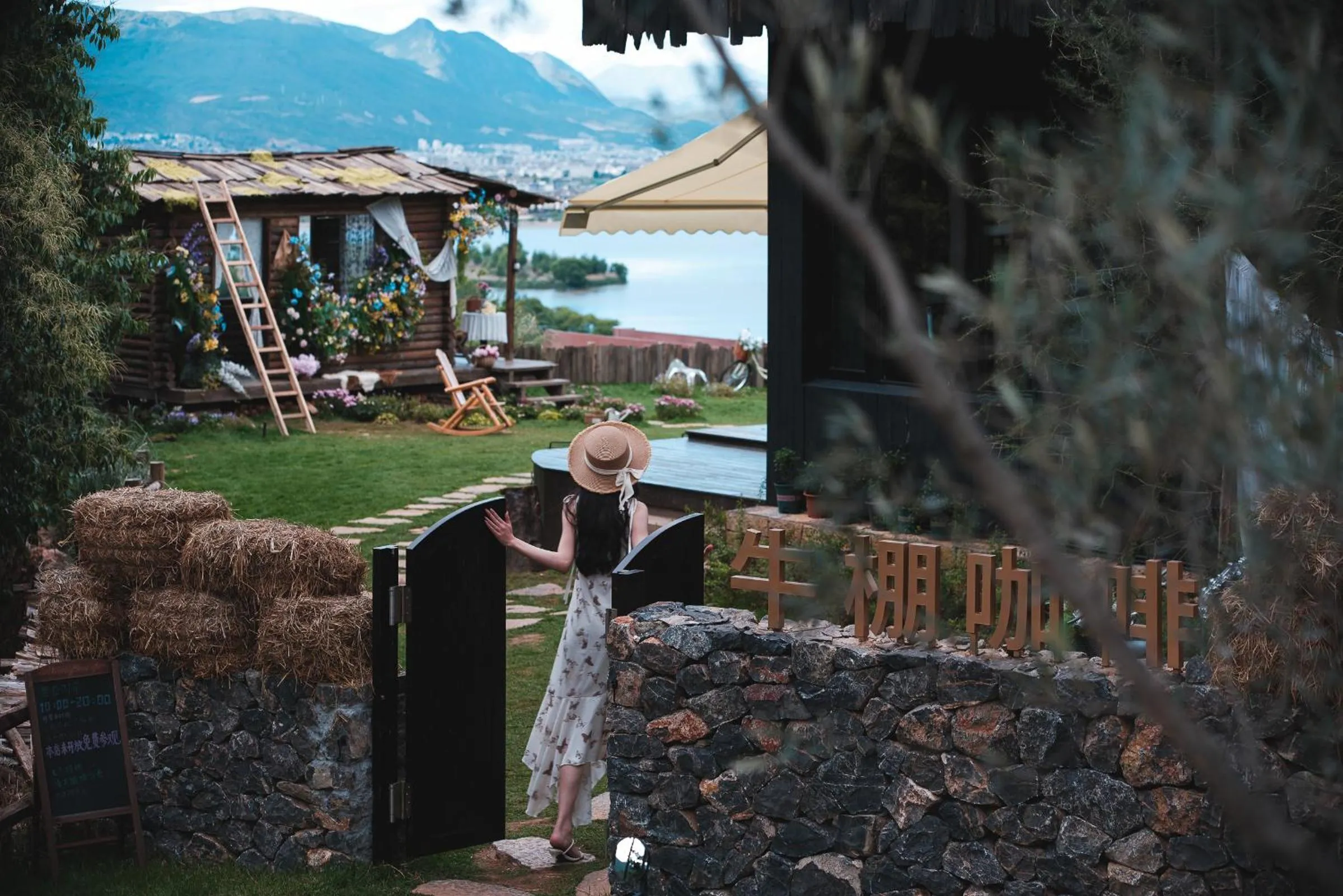 Restaurant/places to eat in Lijiang jijian Xiangwang SOOOAN Luxury Resort Hotel