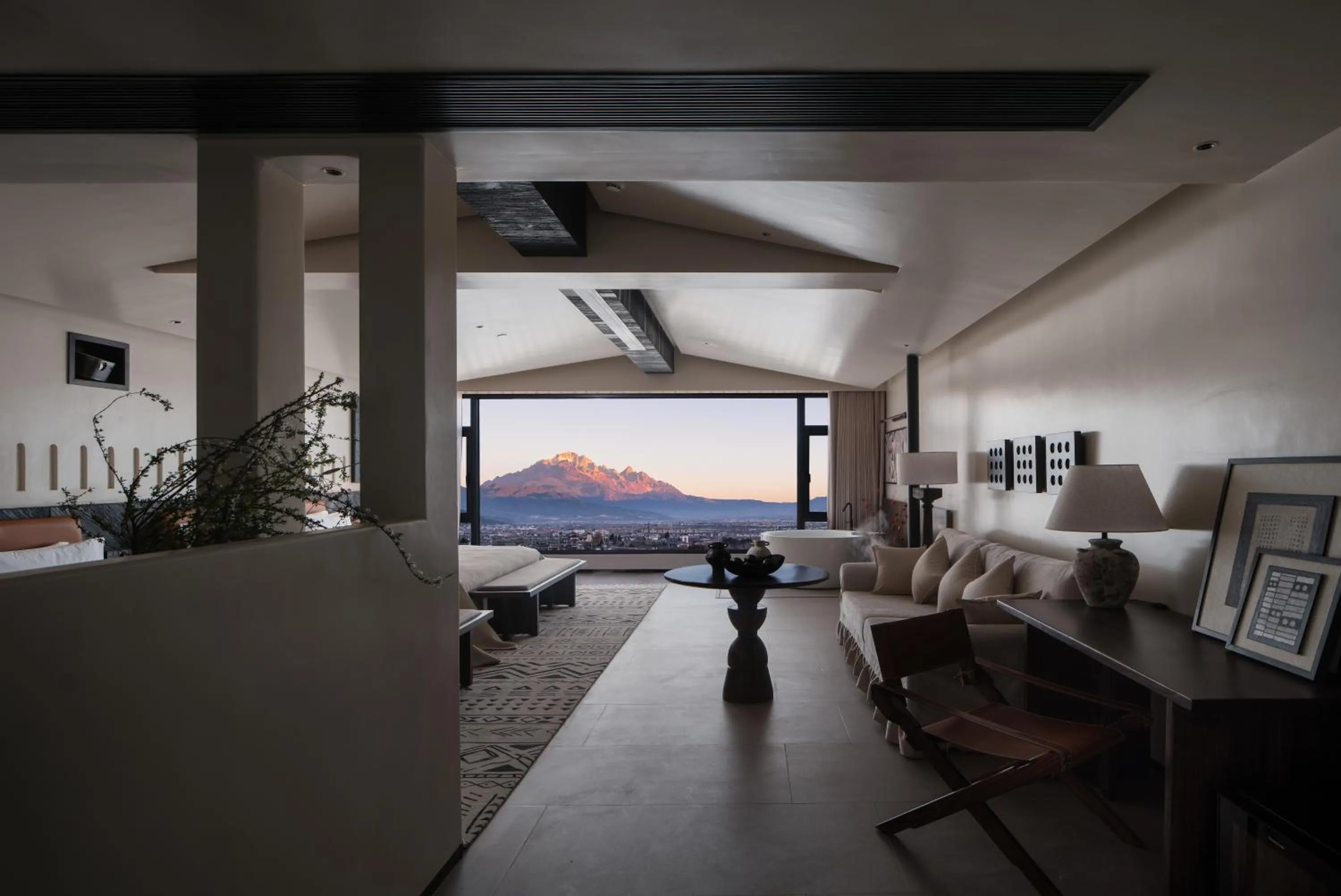 Natural landscape in Lijiang jijian Xiangwang SOOOAN Luxury Resort Hotel
