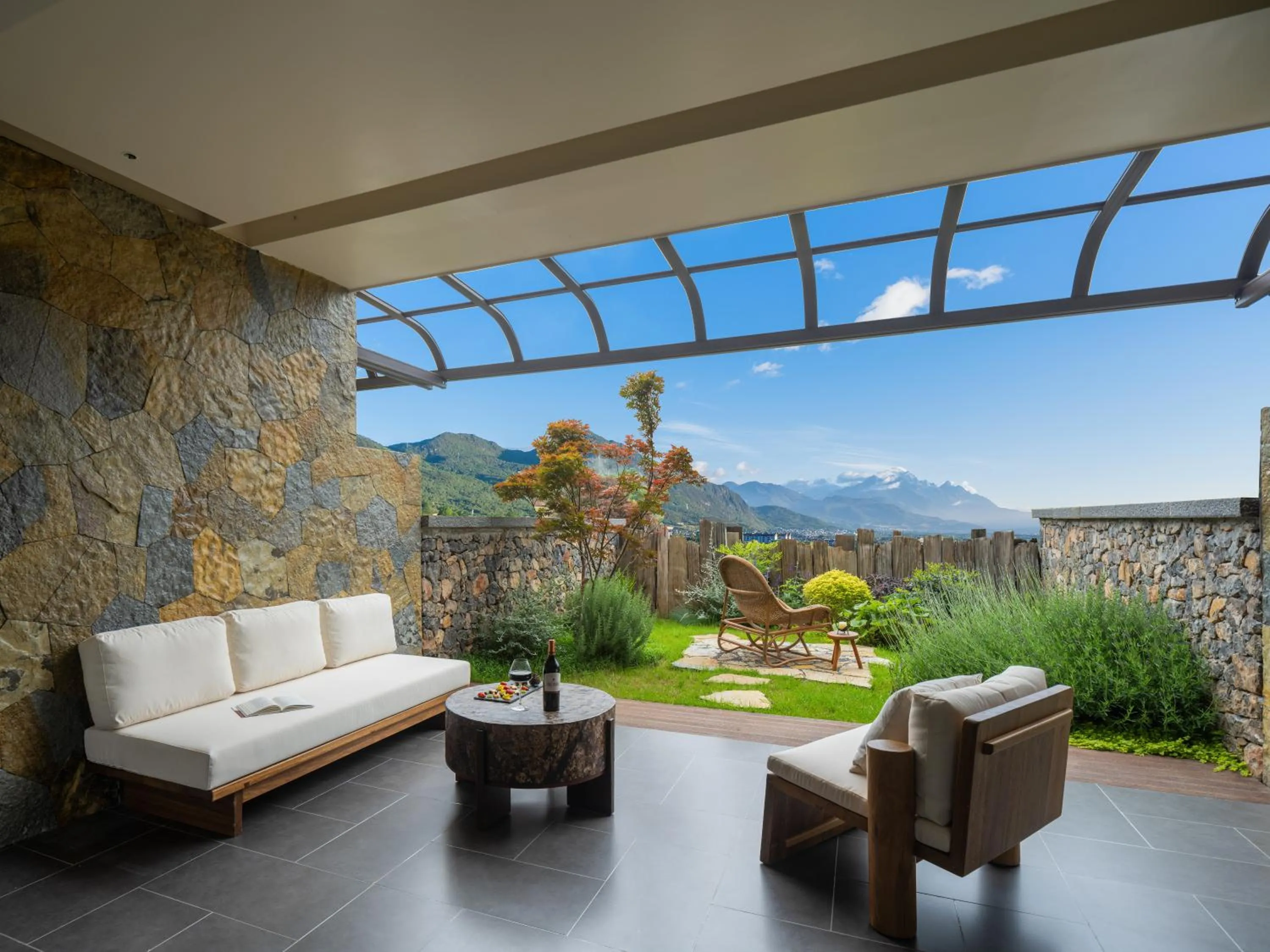 Natural landscape in Lijiang jijian Xiangwang SOOOAN Luxury Resort Hotel