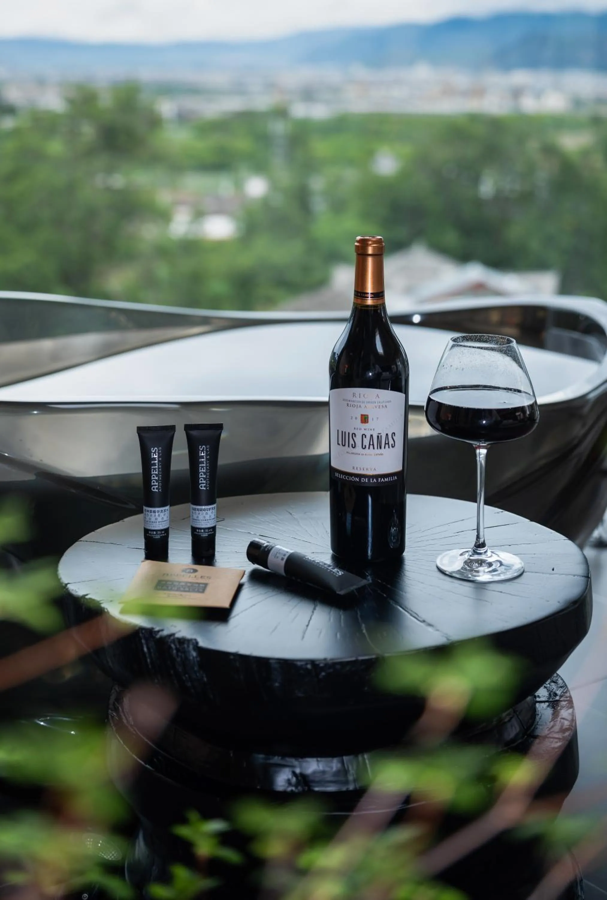 Alcoholic drinks in Lijiang jijian Xiangwang SOOOAN Luxury Resort Hotel