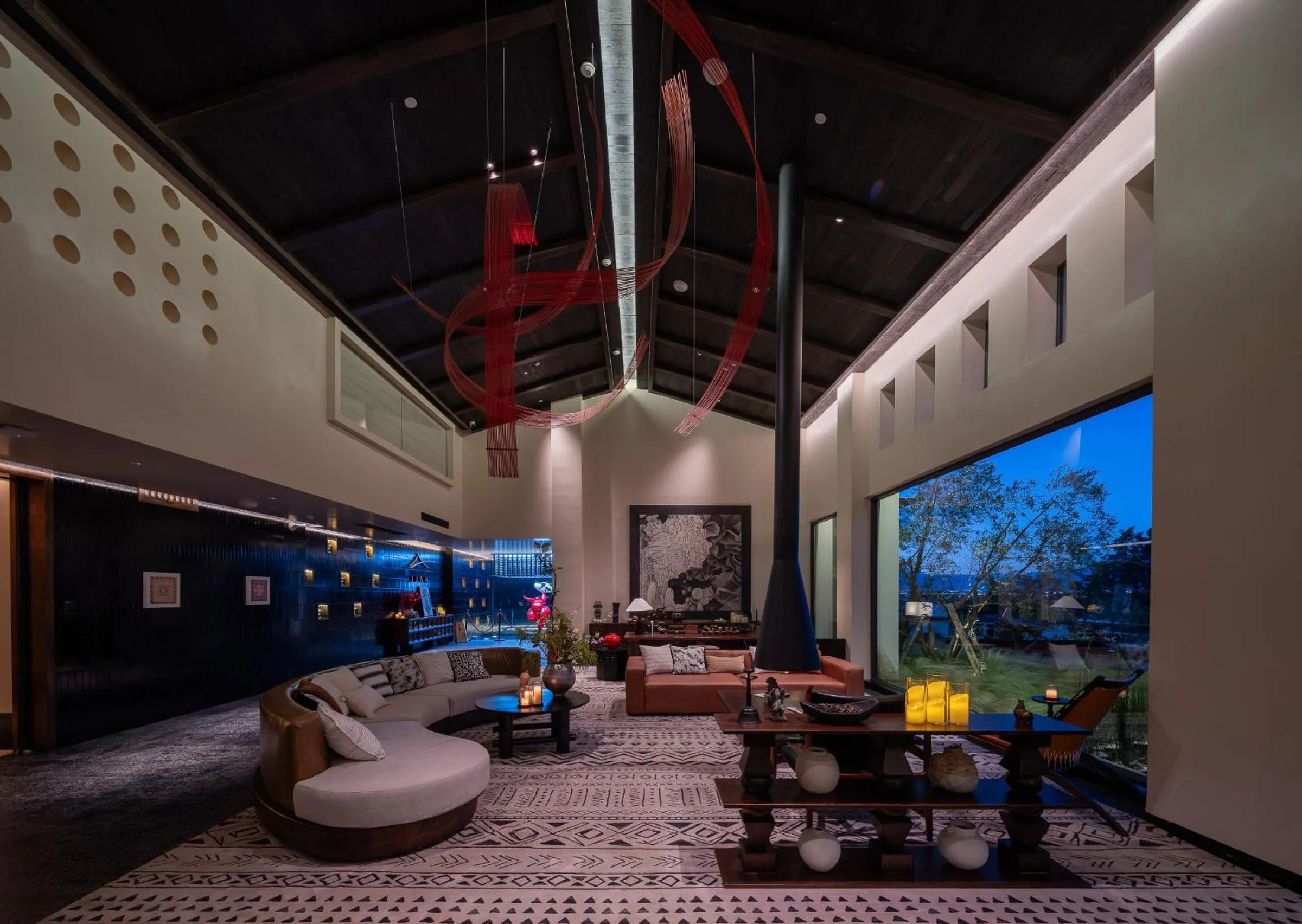 Lobby or reception in Lijiang jijian Xiangwang SOOOAN Luxury Resort Hotel