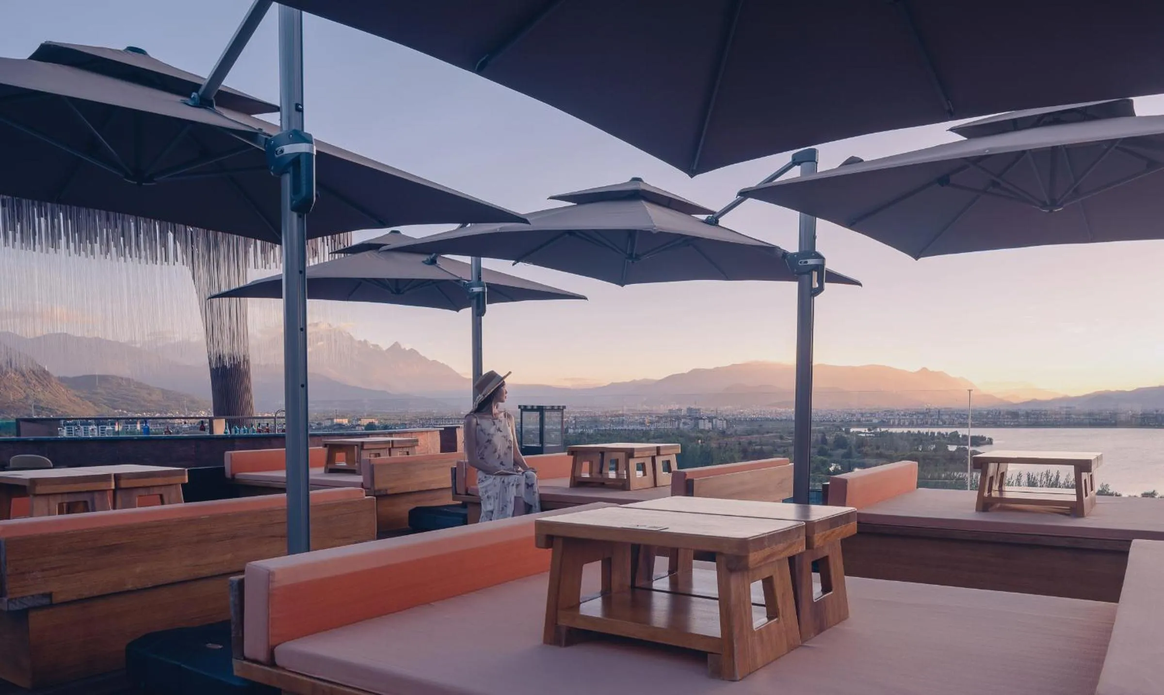 Balcony/Terrace in Lijiang jijian Xiangwang SOOOAN Luxury Resort Hotel