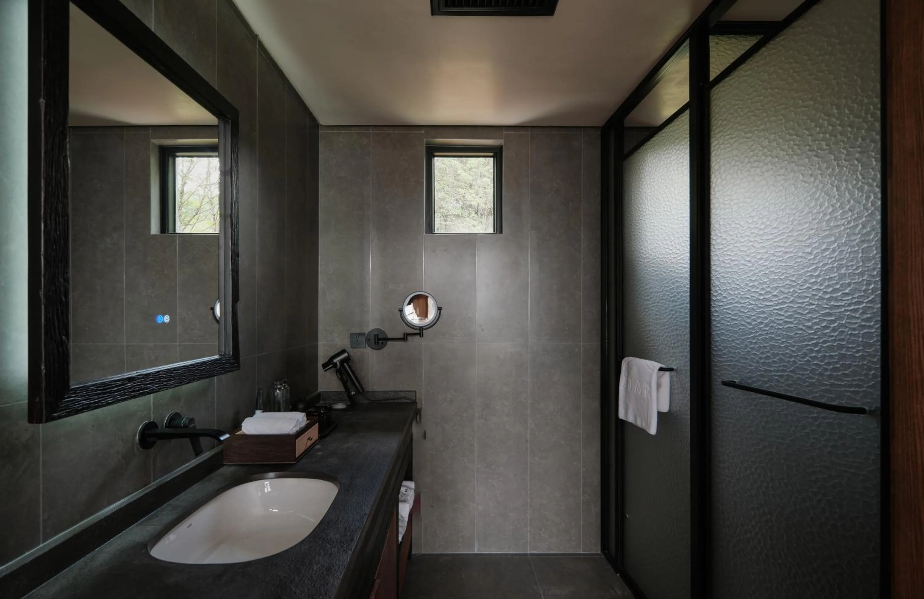 Toilet in Lijiang jijian Xiangwang SOOOAN Luxury Resort Hotel