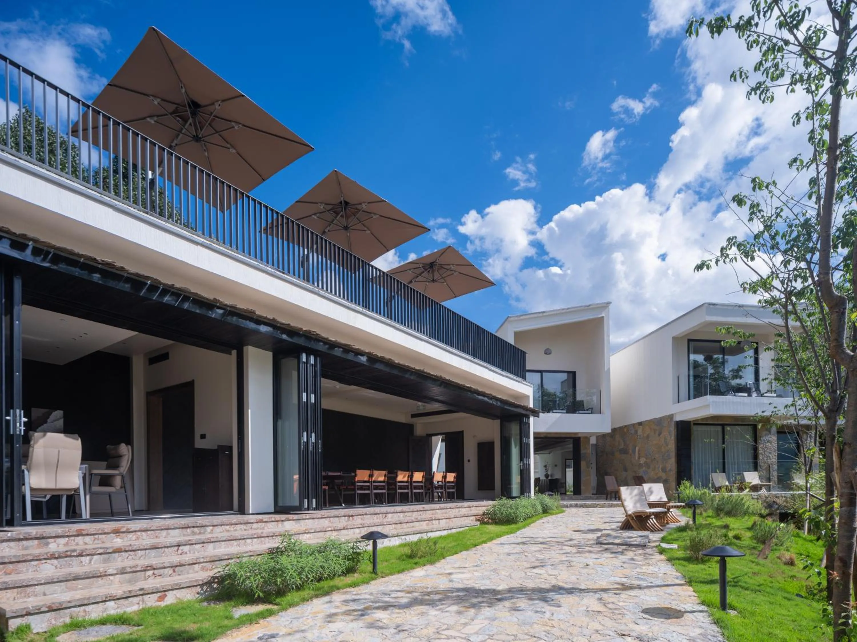 Property building in Lijiang jijian Xiangwang SOOOAN Luxury Resort Hotel
