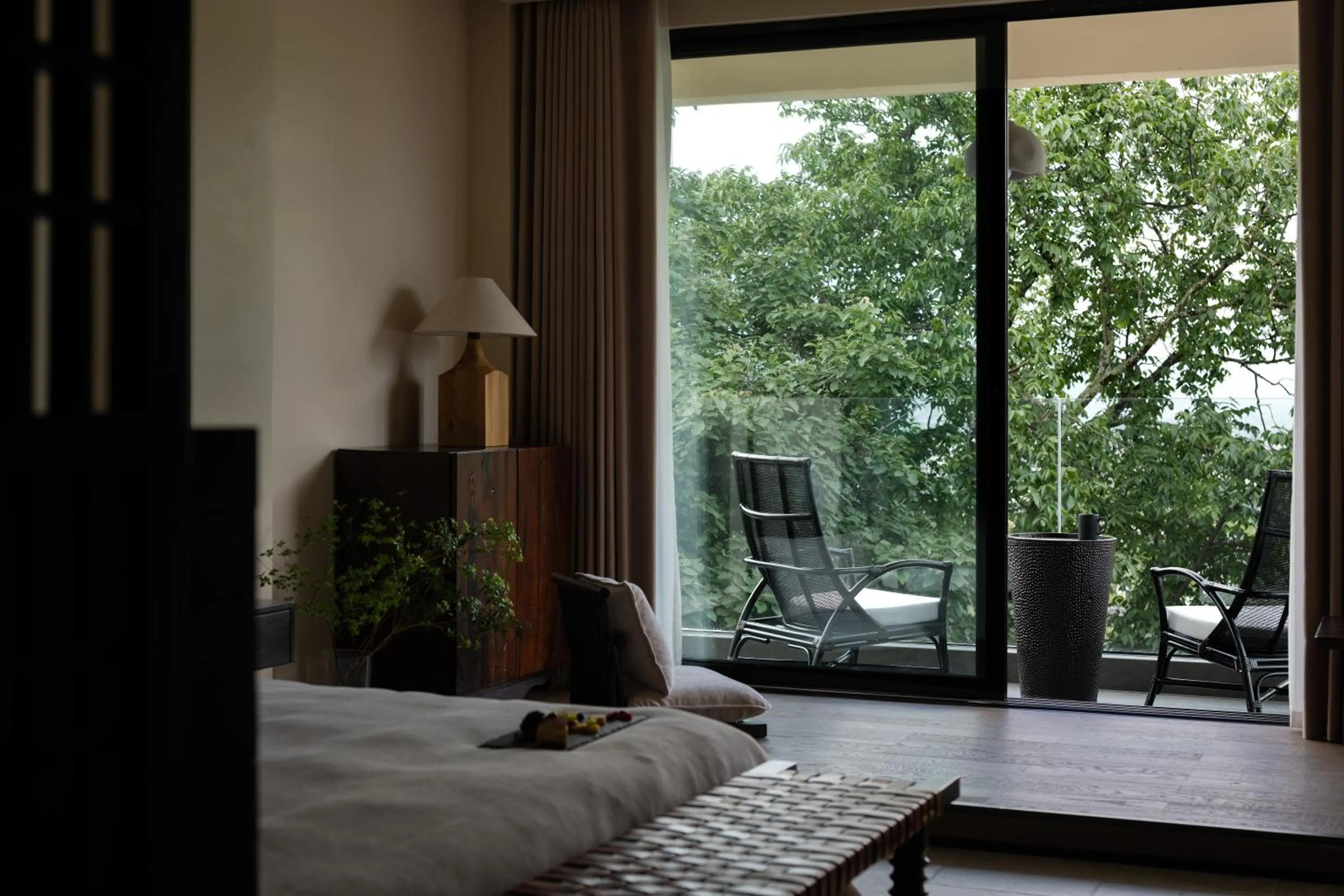 Garden, Bed in Lijiang jijian Xiangwang SOOOAN Luxury Resort Hotel
