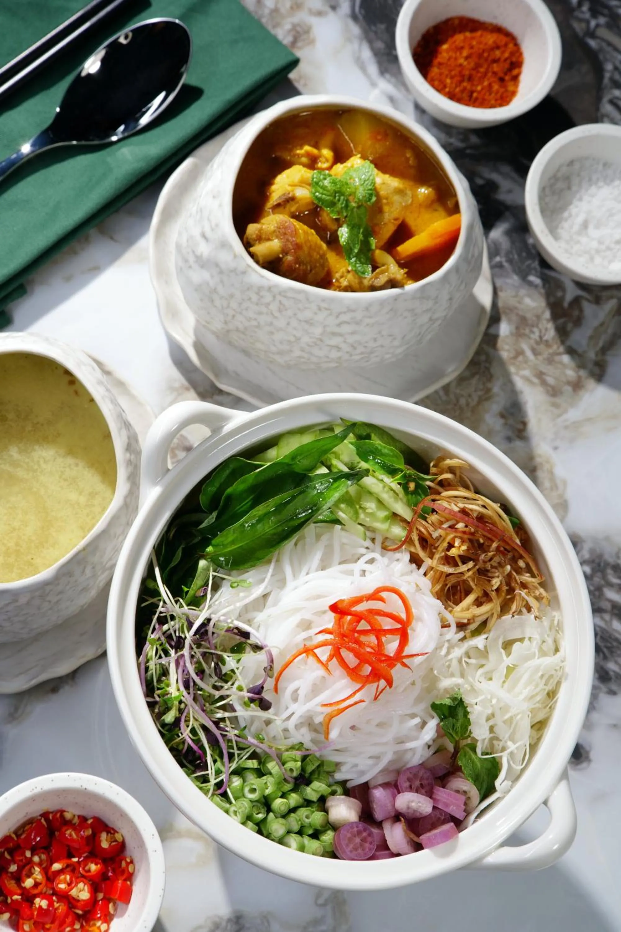 Restaurant/places to eat in TRIMULIA Hotel