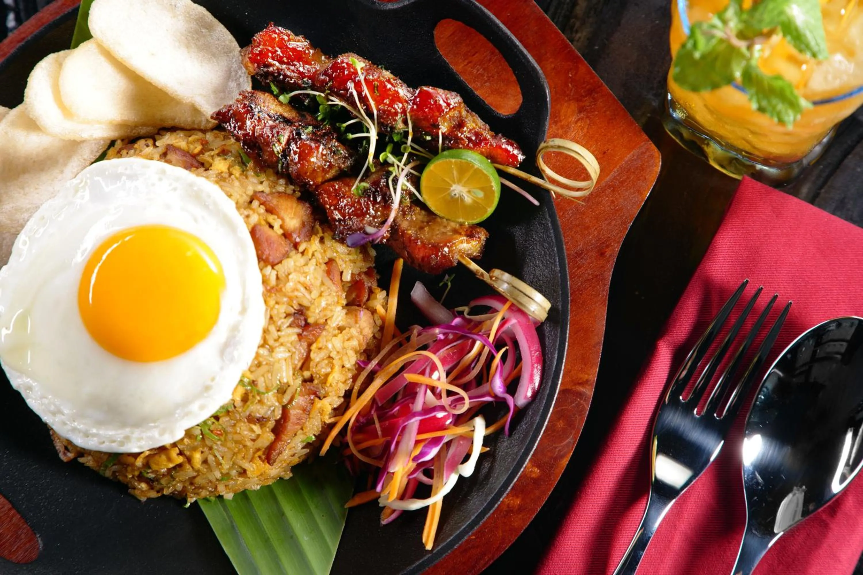 Restaurant/places to eat in TRIMULIA Hotel