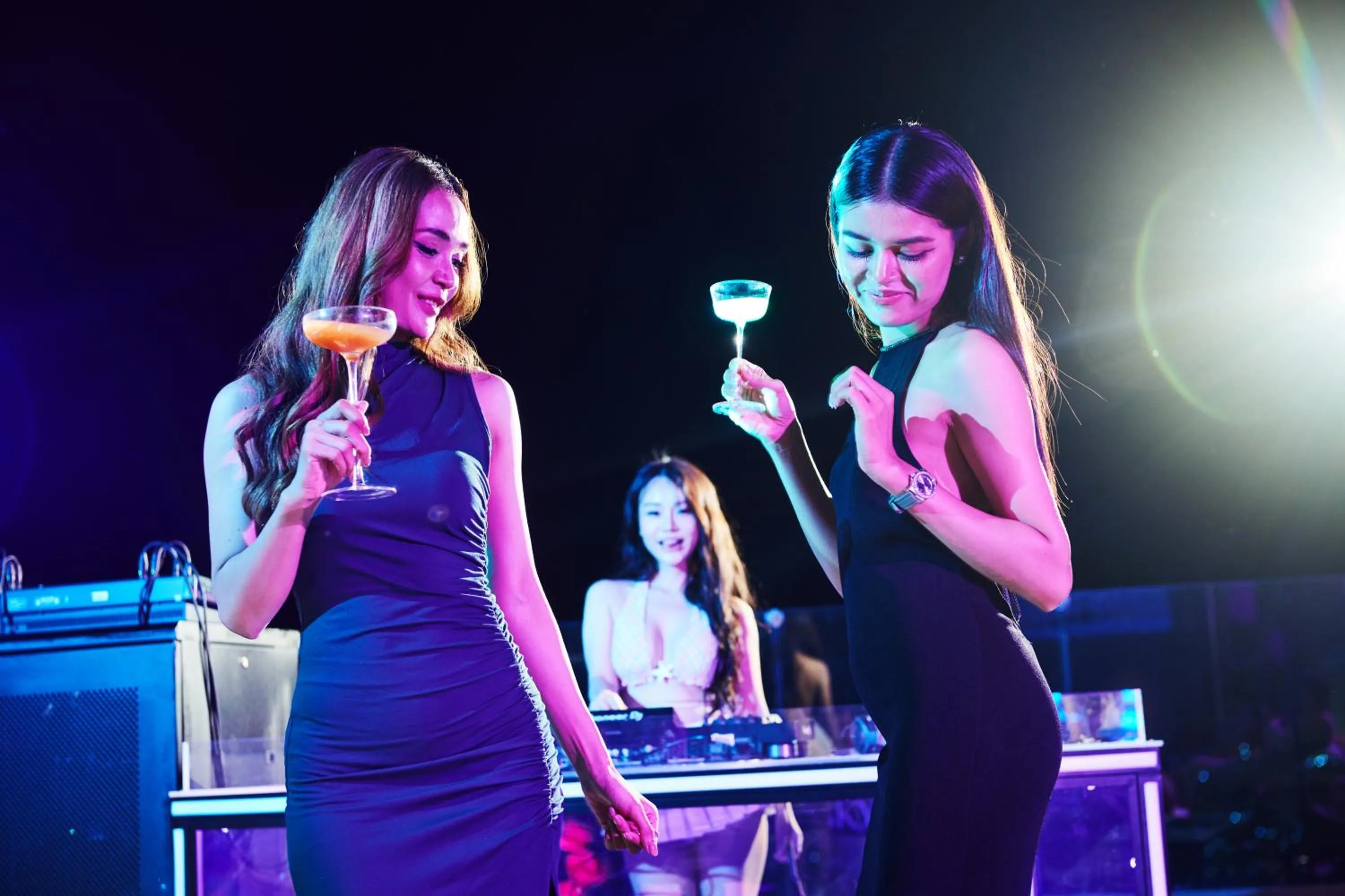 Lounge or bar in TRIMULIA Hotel