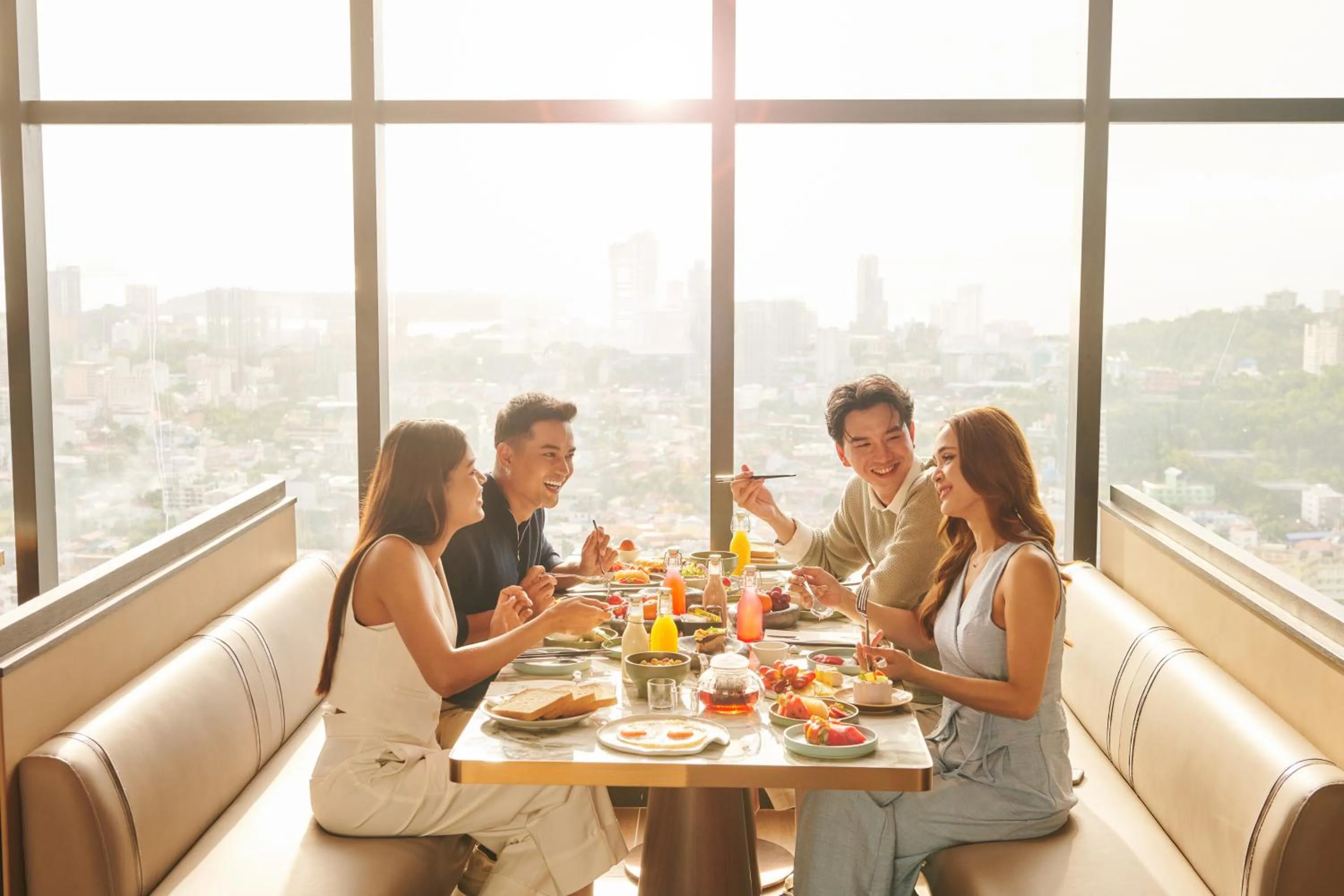 Restaurant/places to eat in TRIMULIA Hotel