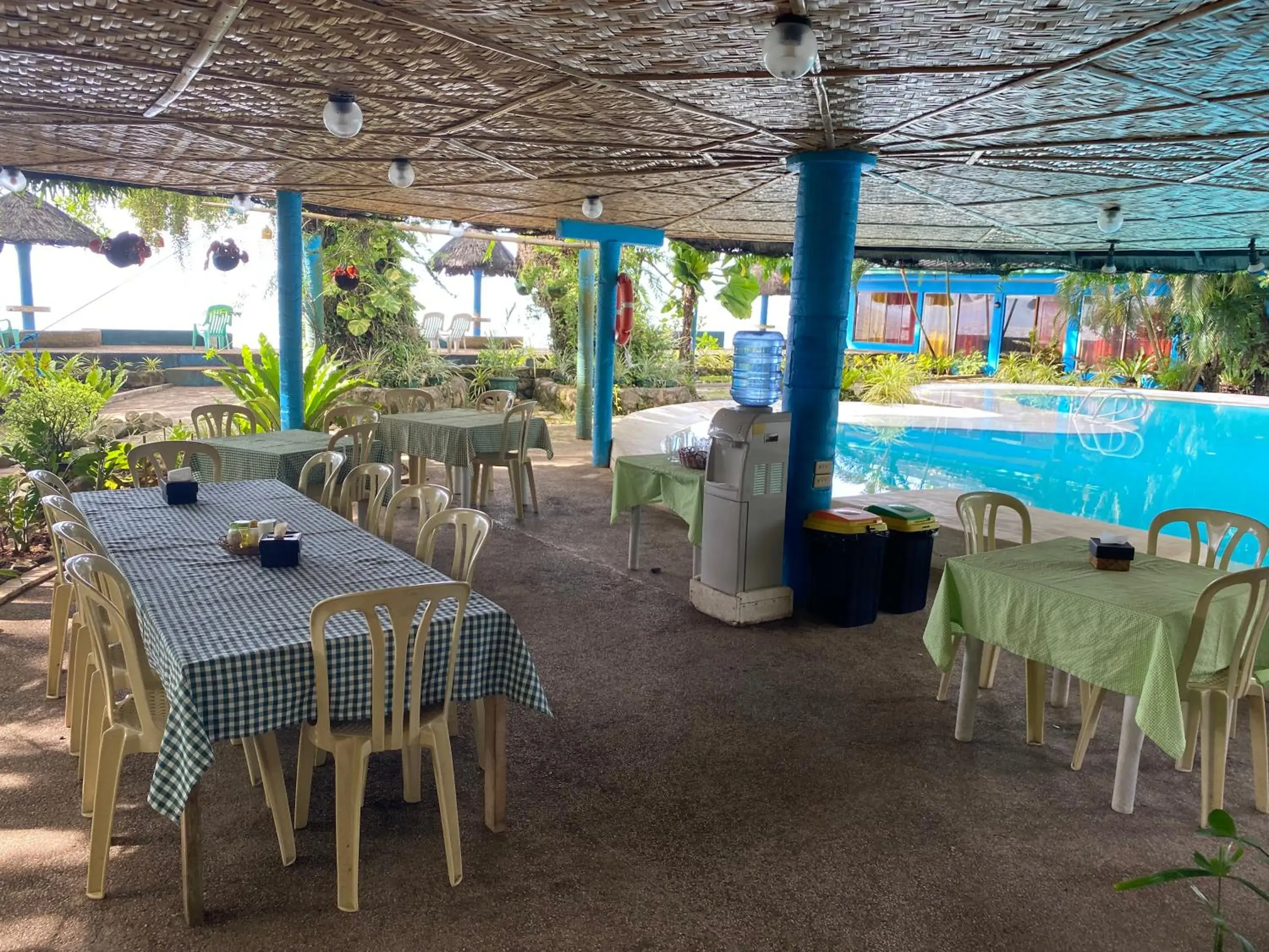 Restaurant/places to eat in Camiguin Island Golden Sunset Beach Club Restaurant/places to eat in Camiguin Island Golden Sunset Beach Club