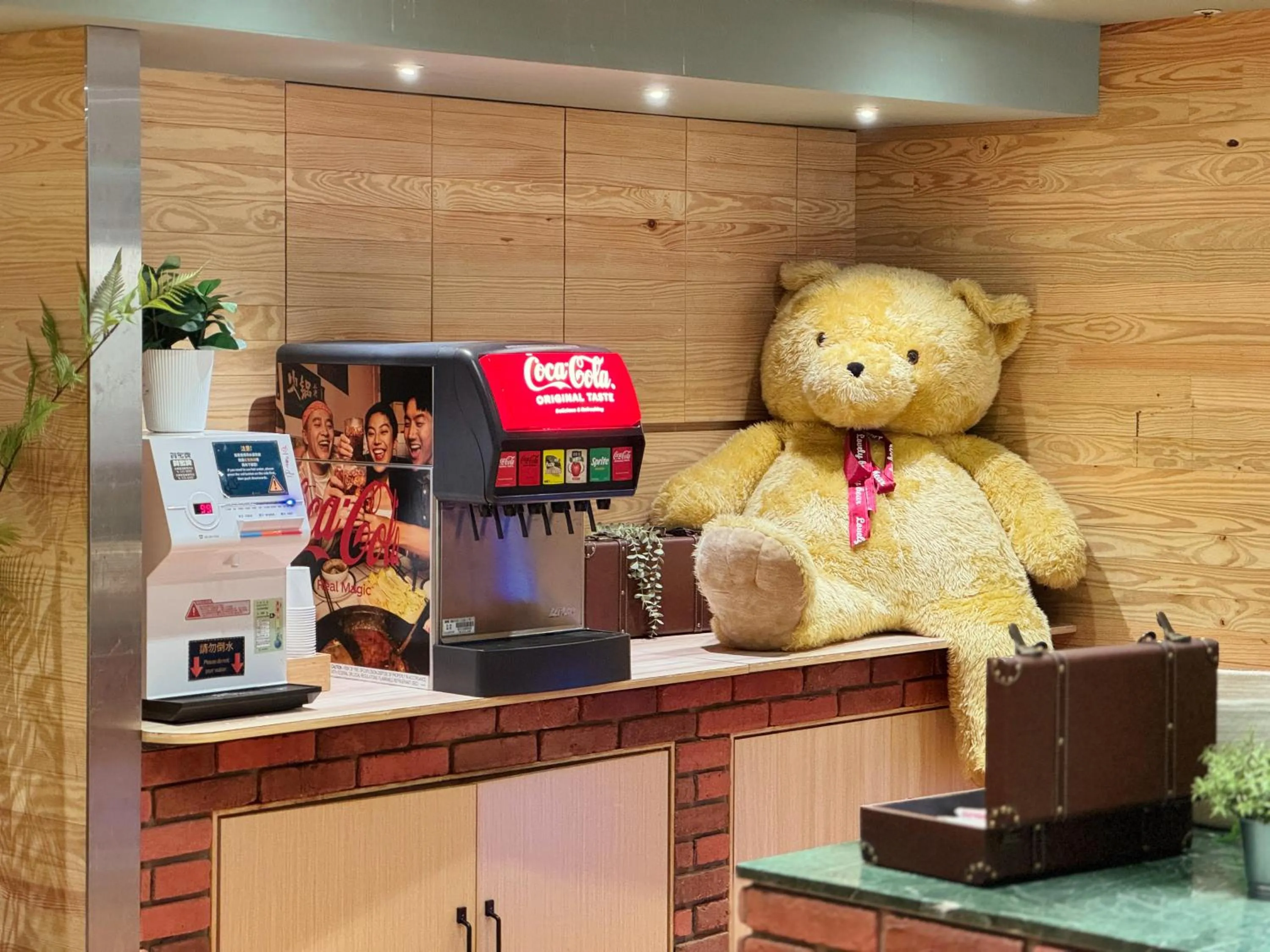 Food and drinks in Finders Hotel Tainan Ximen