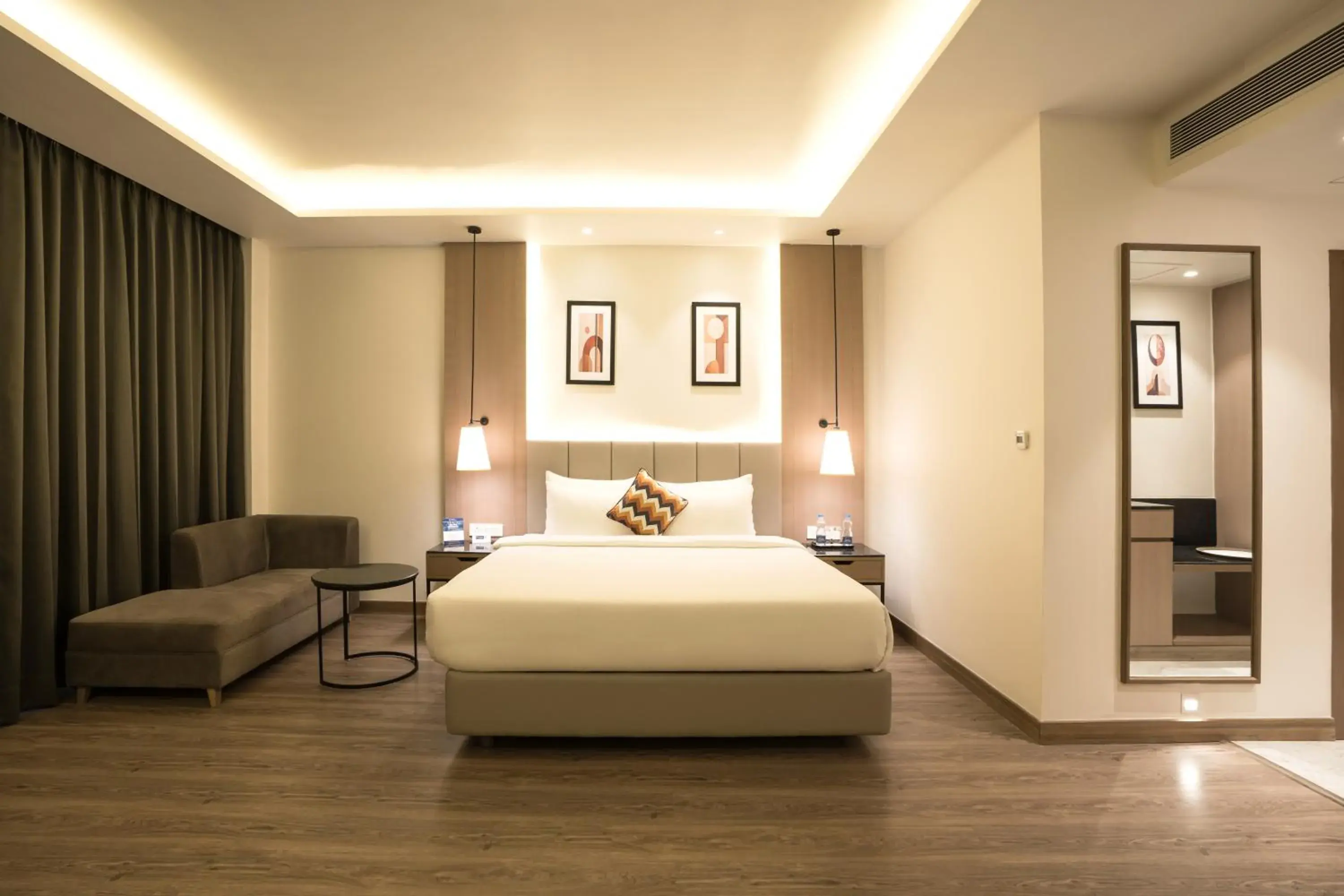 Premium King Room with City View - Non-Smoking in Best Western Plus Phagwara Premium King Room with City View - Non-Smoking in Best Western Plus Phagwara