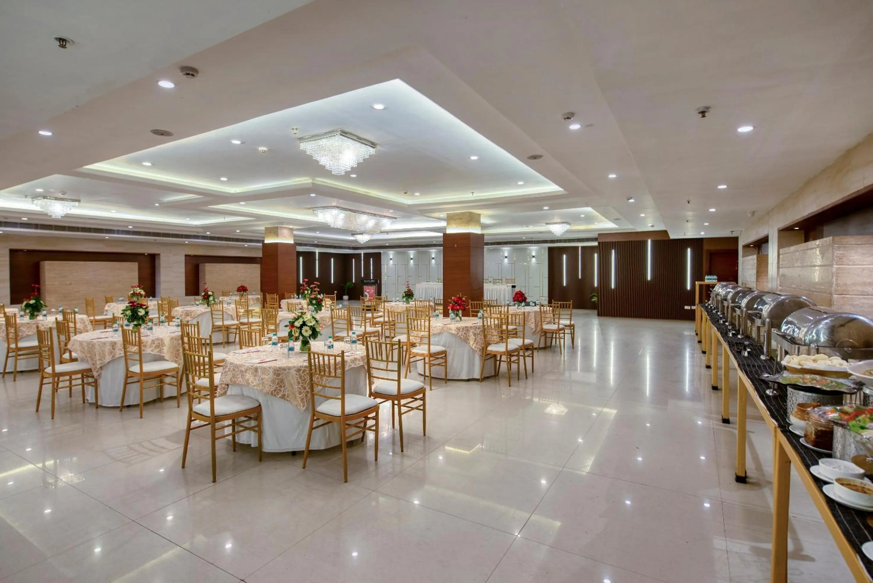 Banquet/Function facilities in Sapna Clarks Inn Lucknow